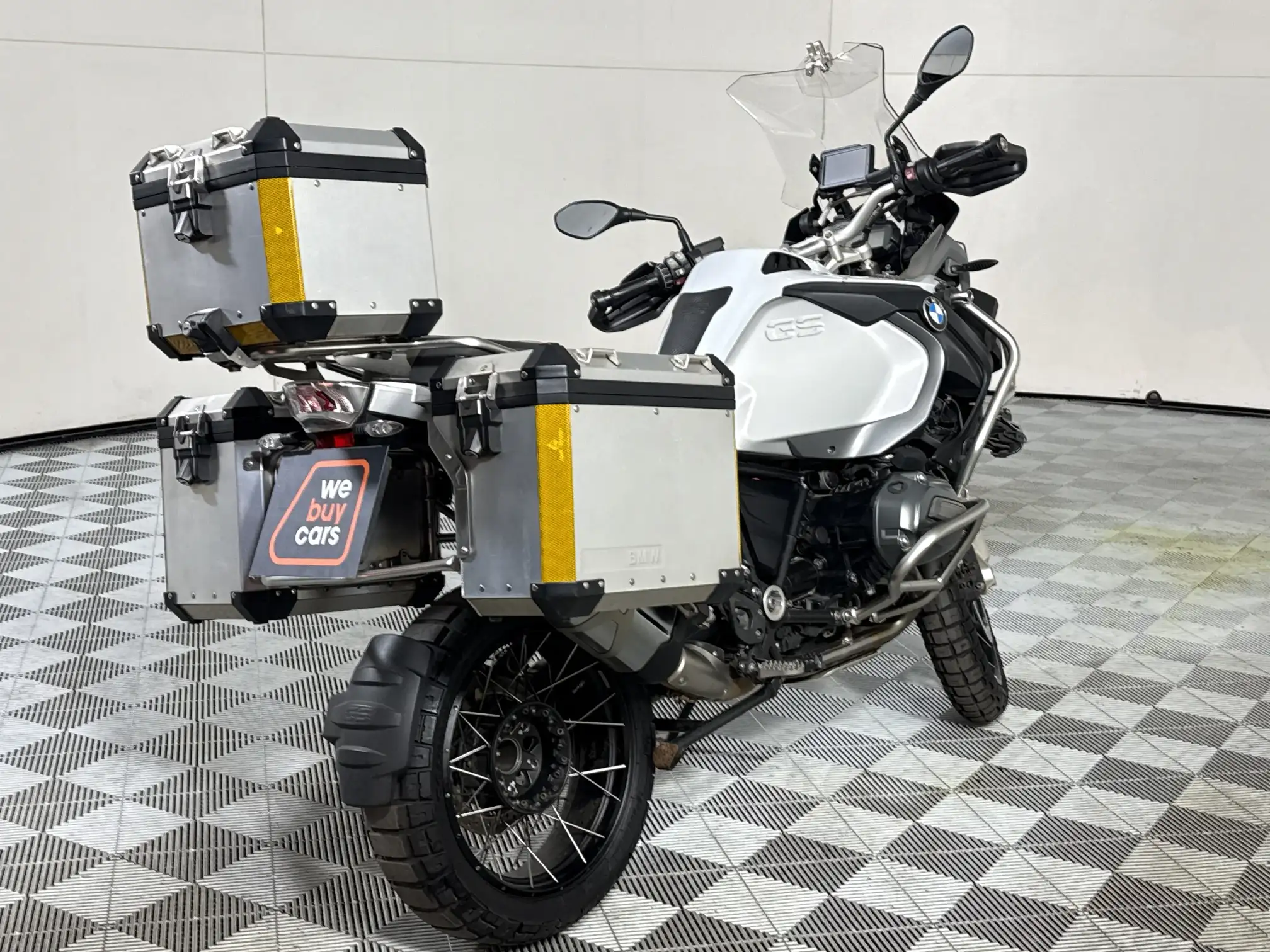 BMW R Series