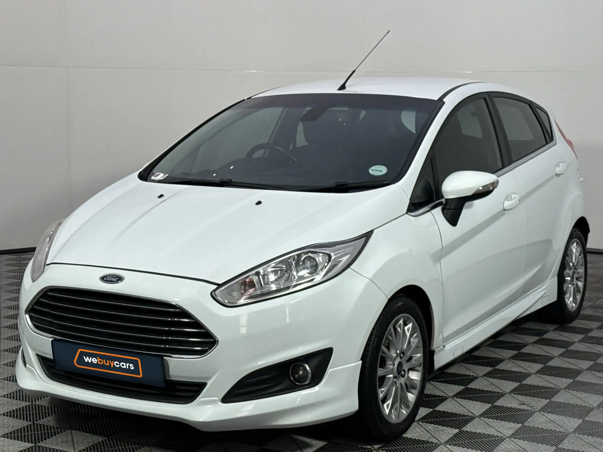 2015 Ford Fiesta