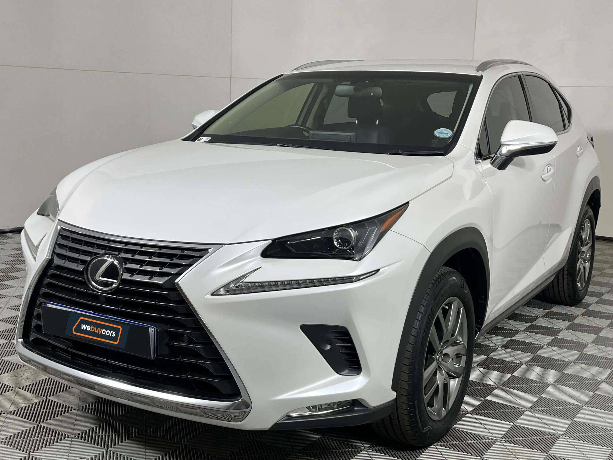 Lexus NX 300 EX