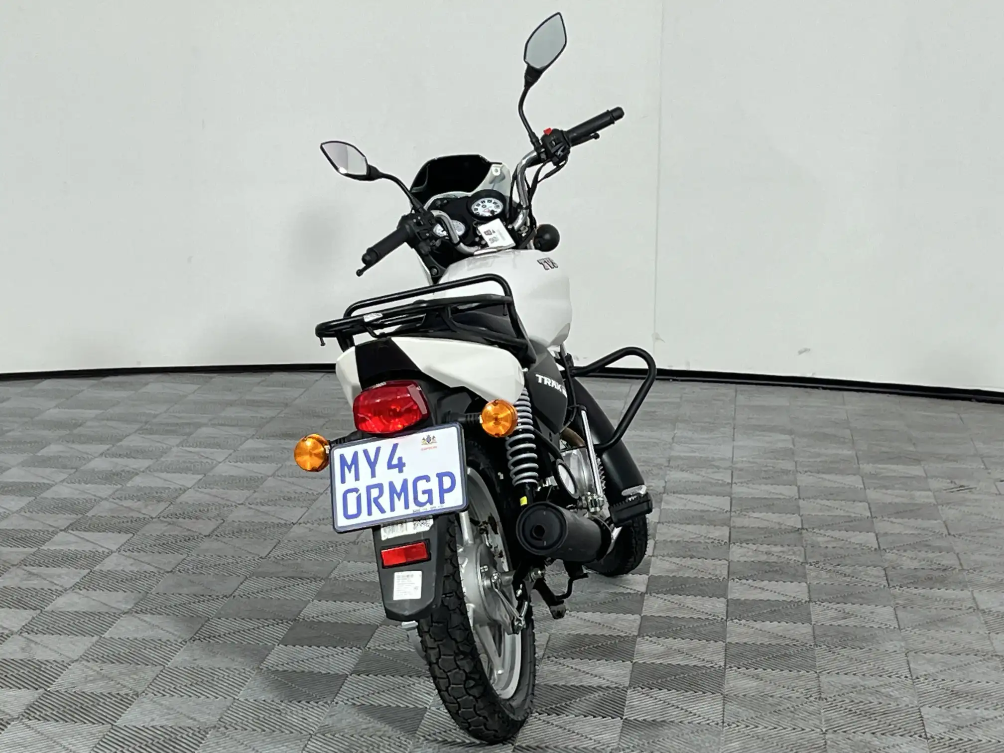 TVS 125