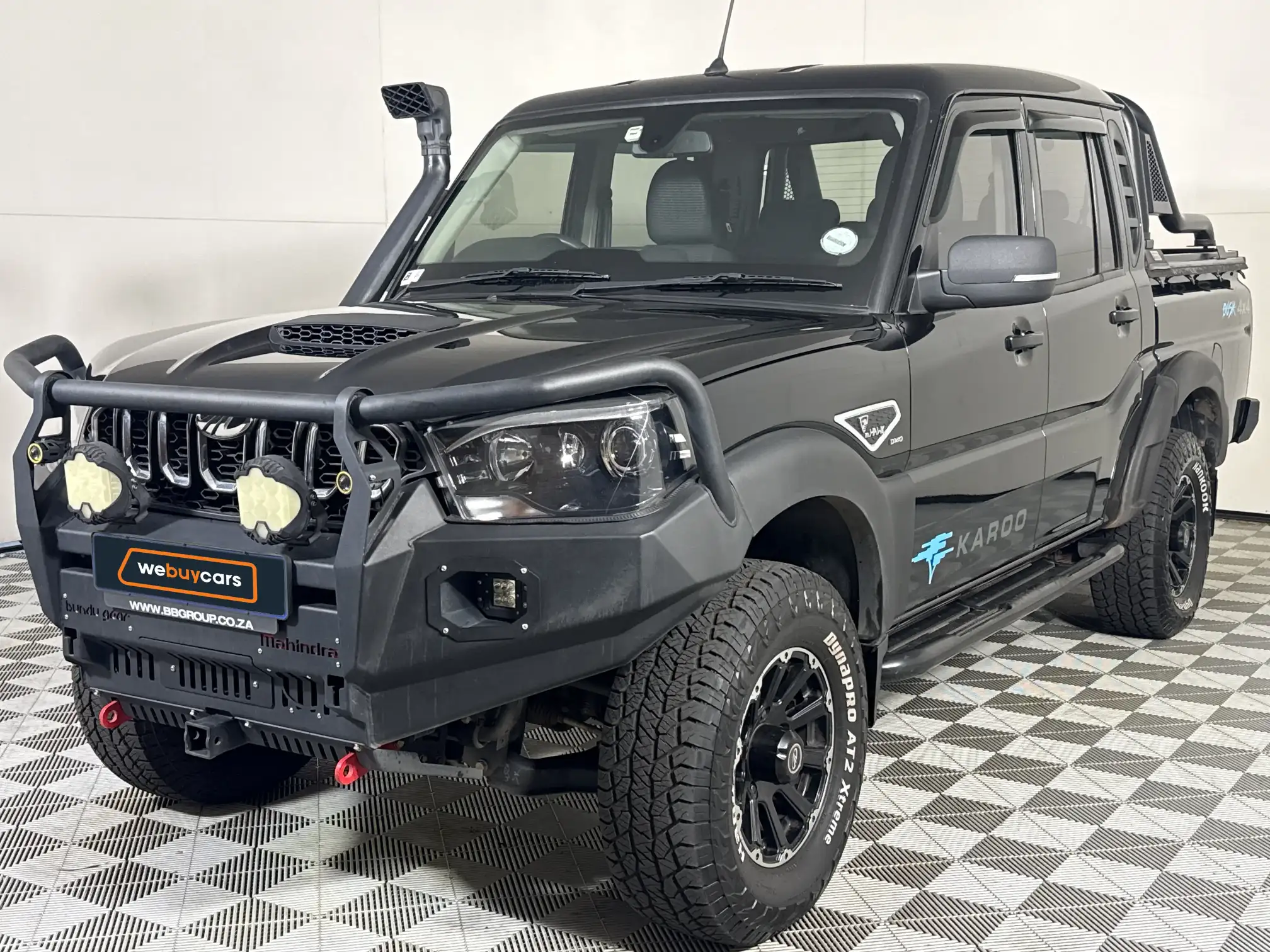 2022 Mahindra PIK UP