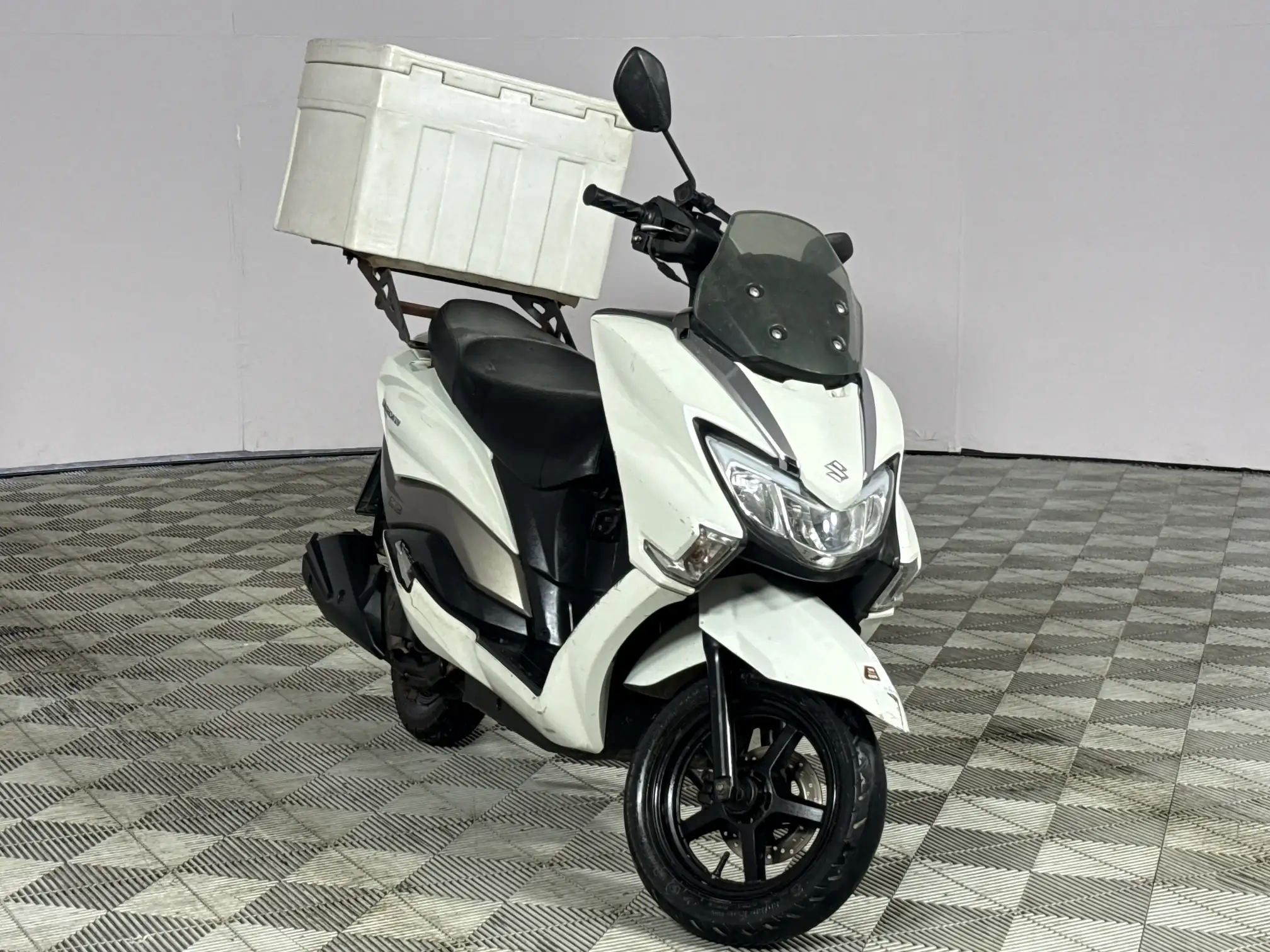 Suzuki AN