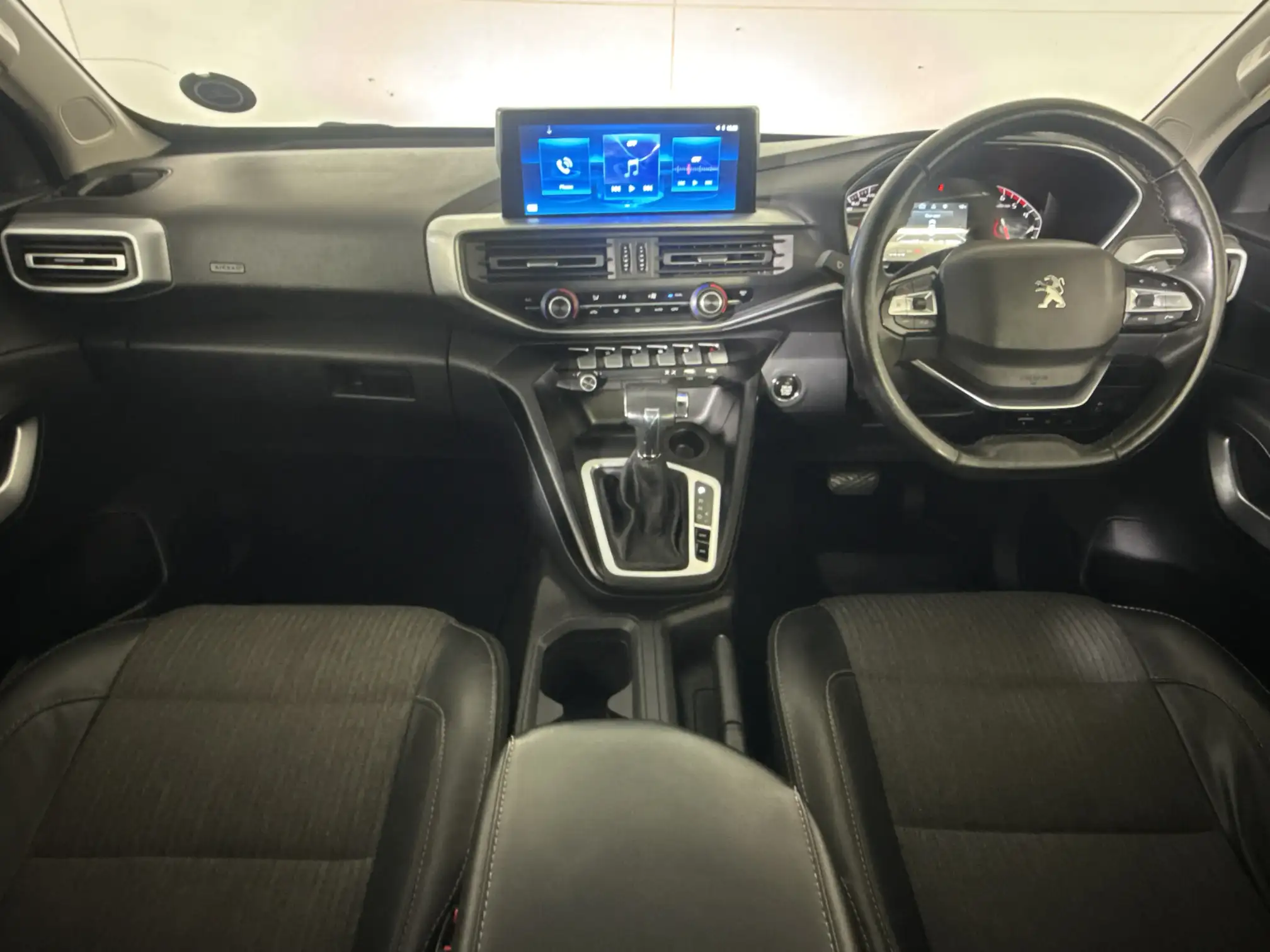 Peugeot Landtrek