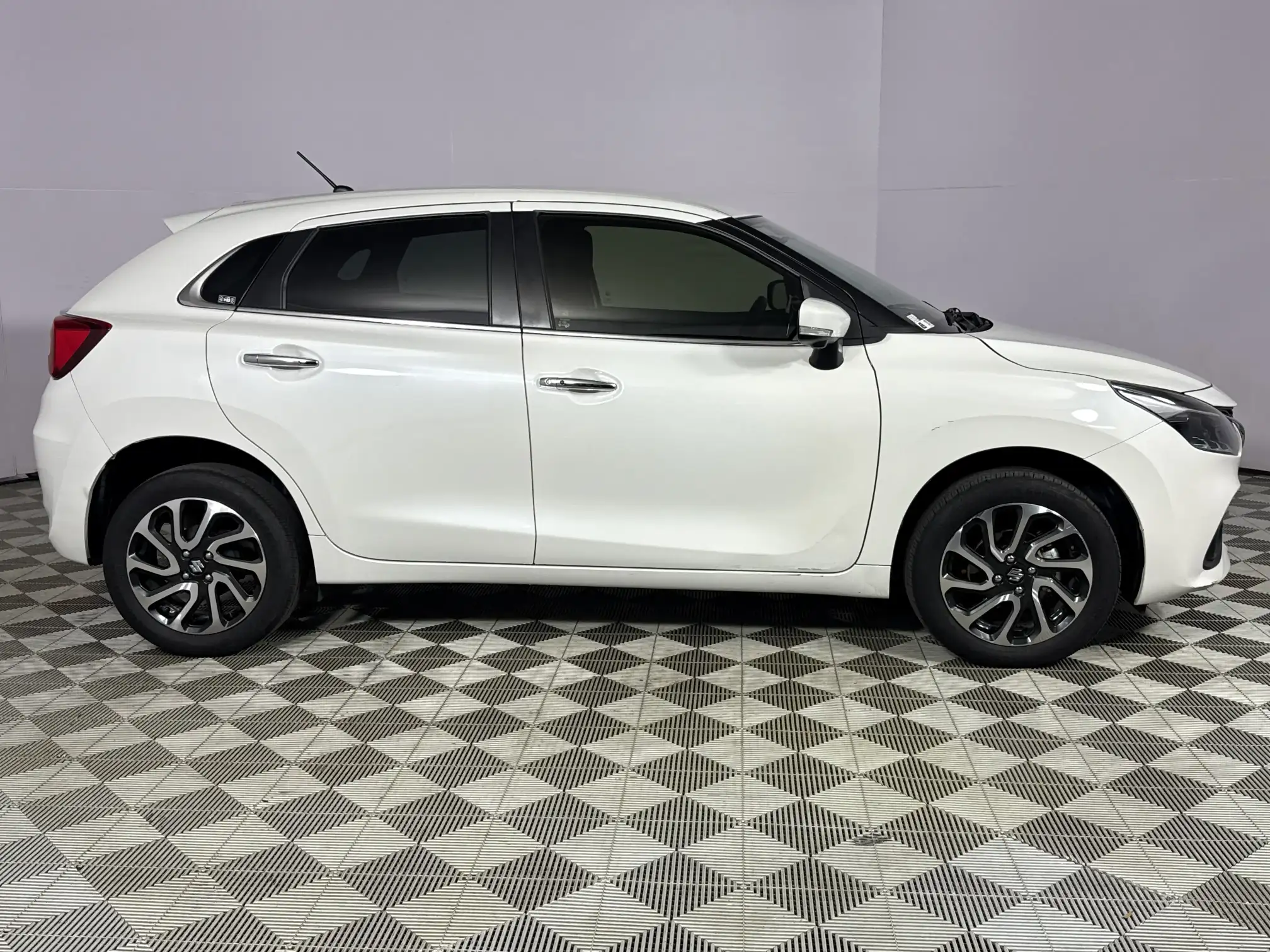 Suzuki Baleno