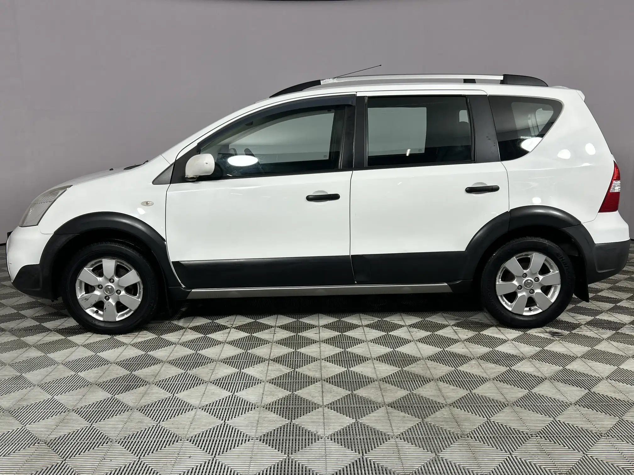 Nissan Livina