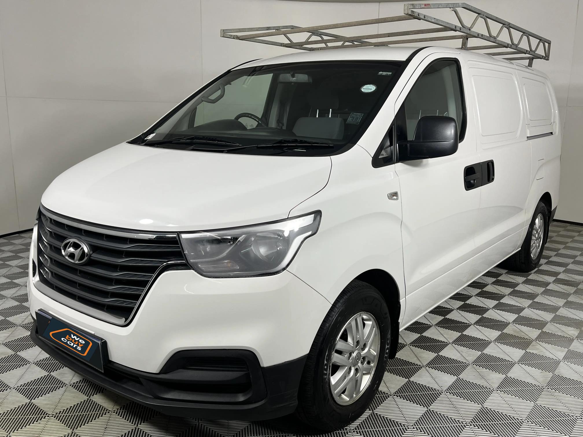 Hyundai H1 2.5 CRDi 3 Seater Panel Van with A/C Auto