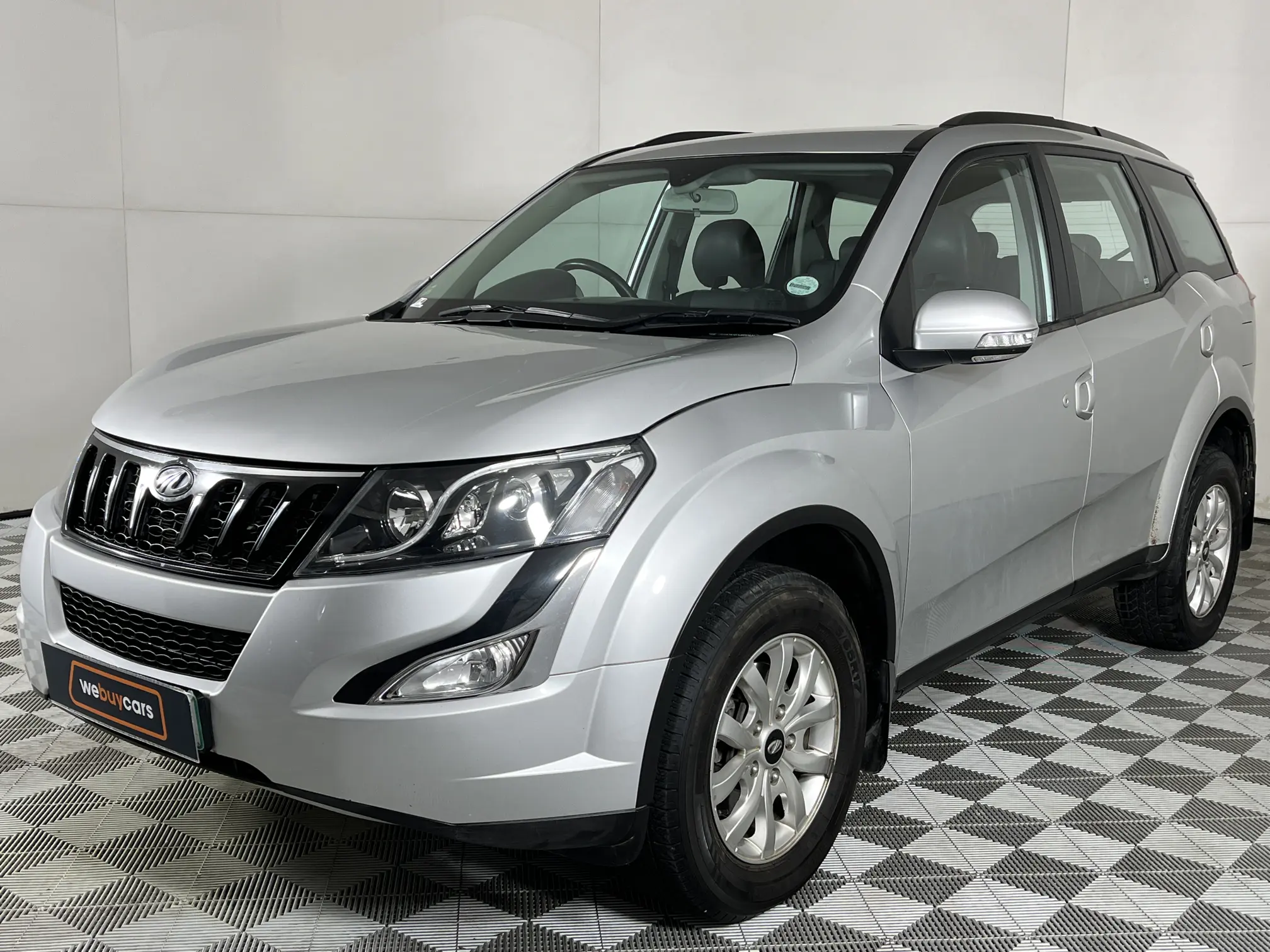 2018 Mahindra XUV500 500 2.2d Mhawk (W8) 7 Seat