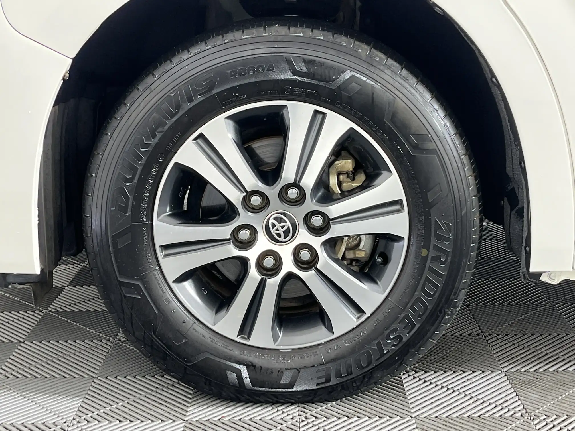 Toyota Quantum