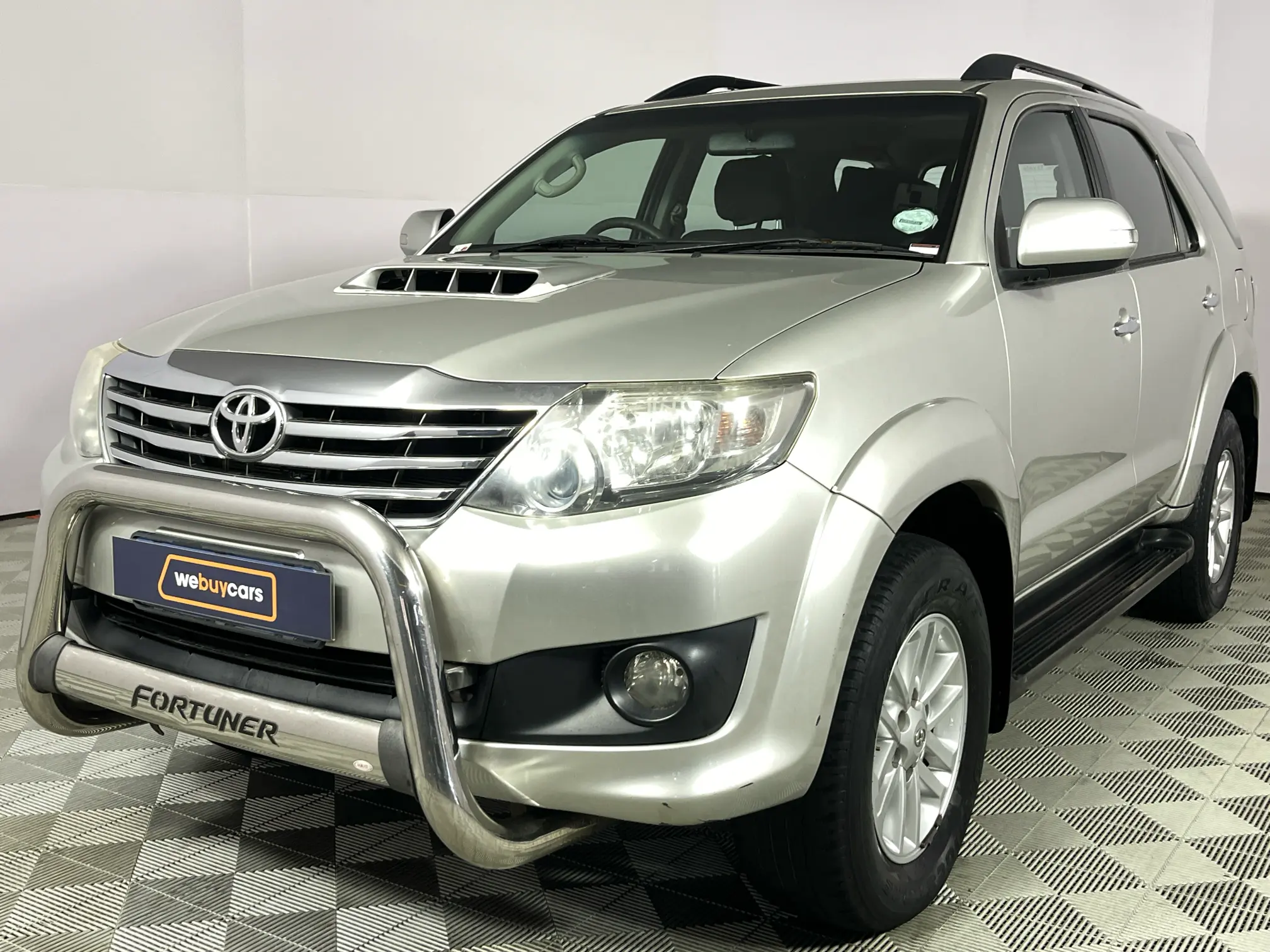 2014 Toyota Fortuner 2.5d-4d RB