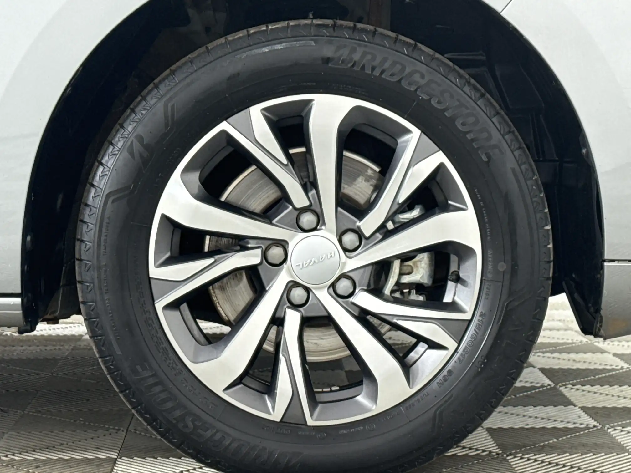 Haval Jolion