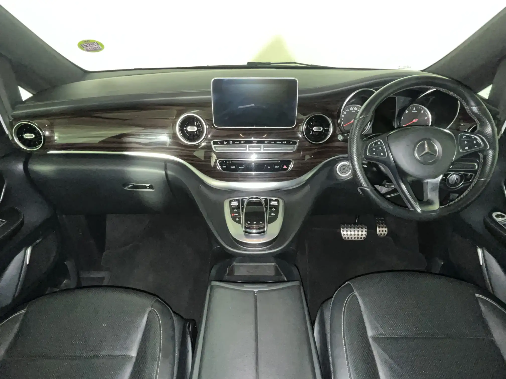 Mercedes-Benz V250