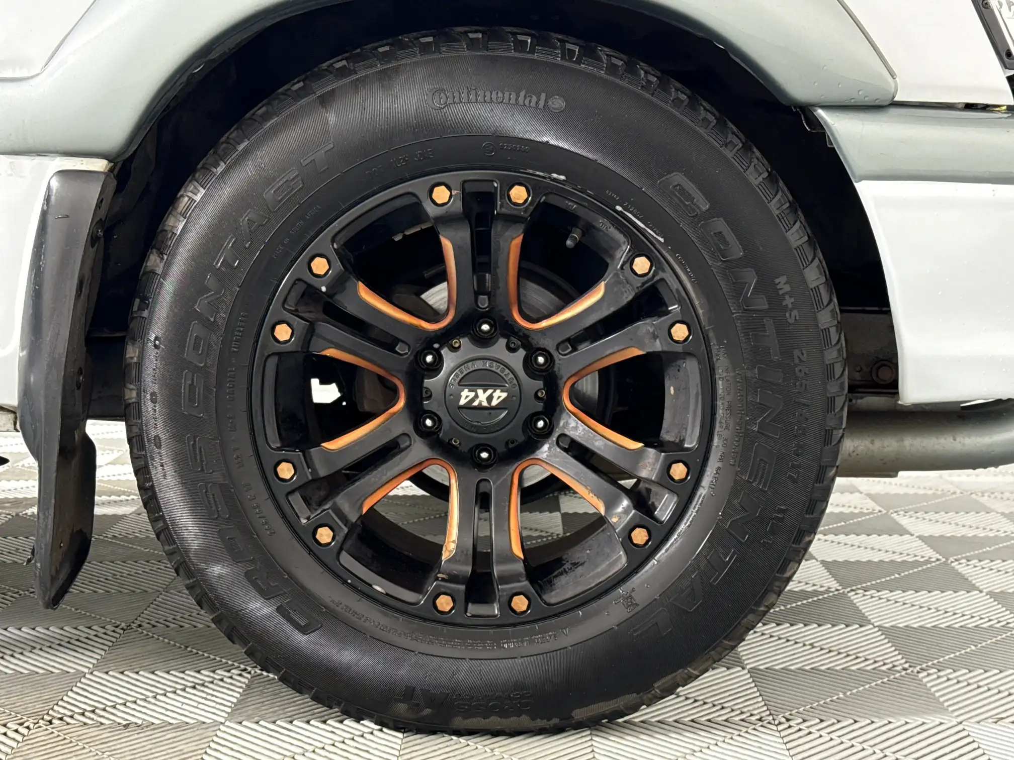 Isuzu KB