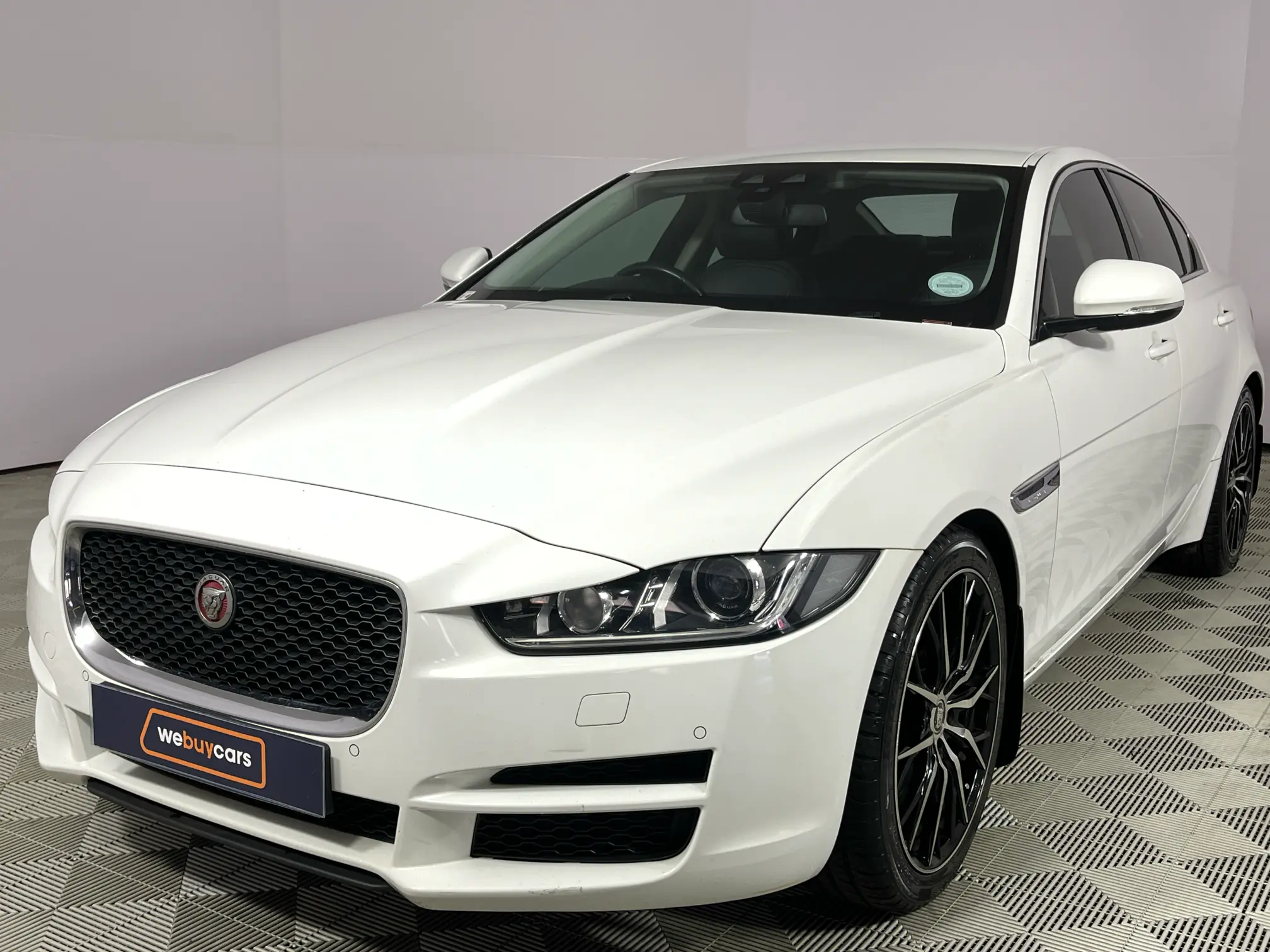 2017 Jaguar XE 2.0d Prestige Auto