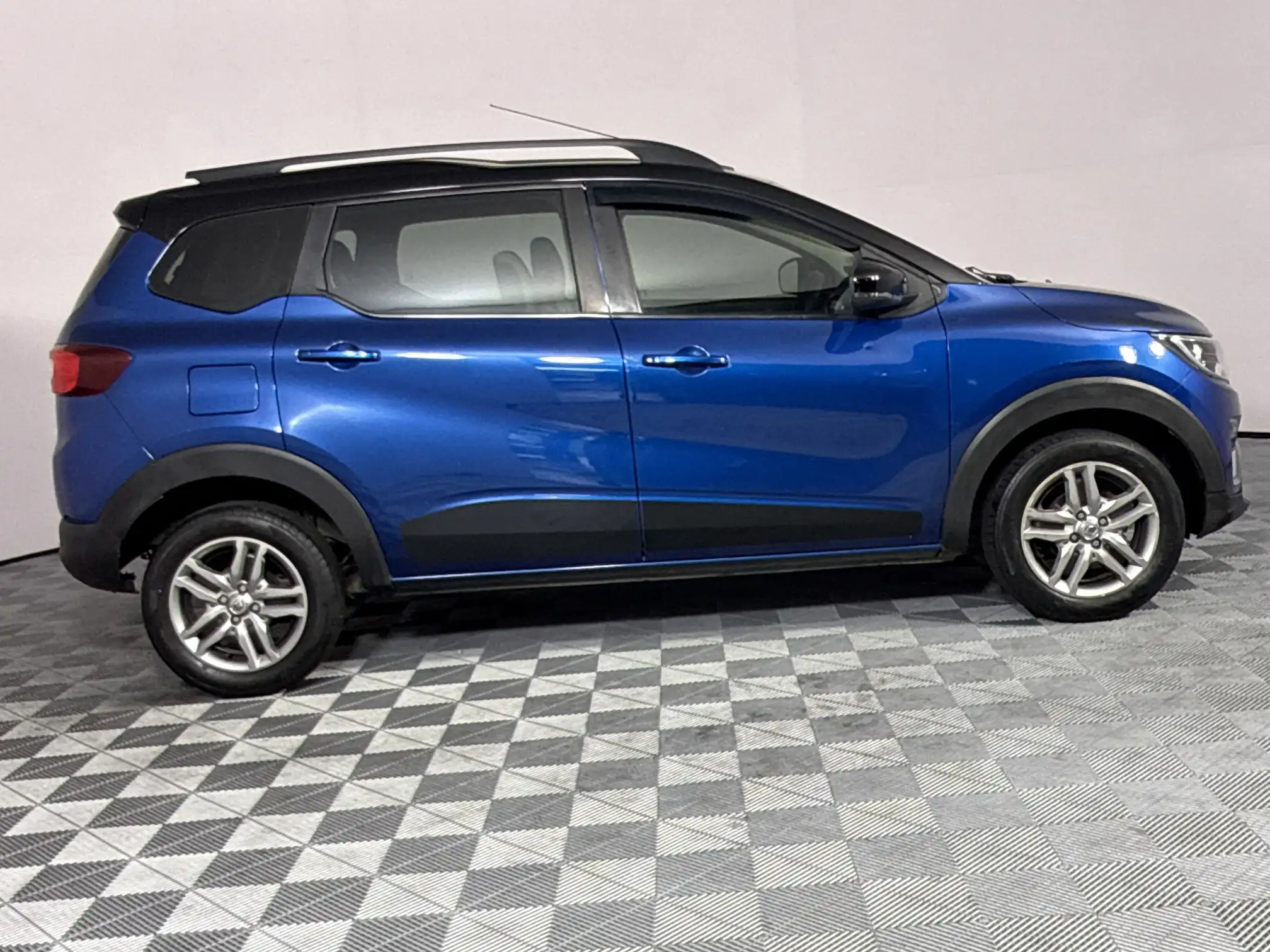 Renault Triber