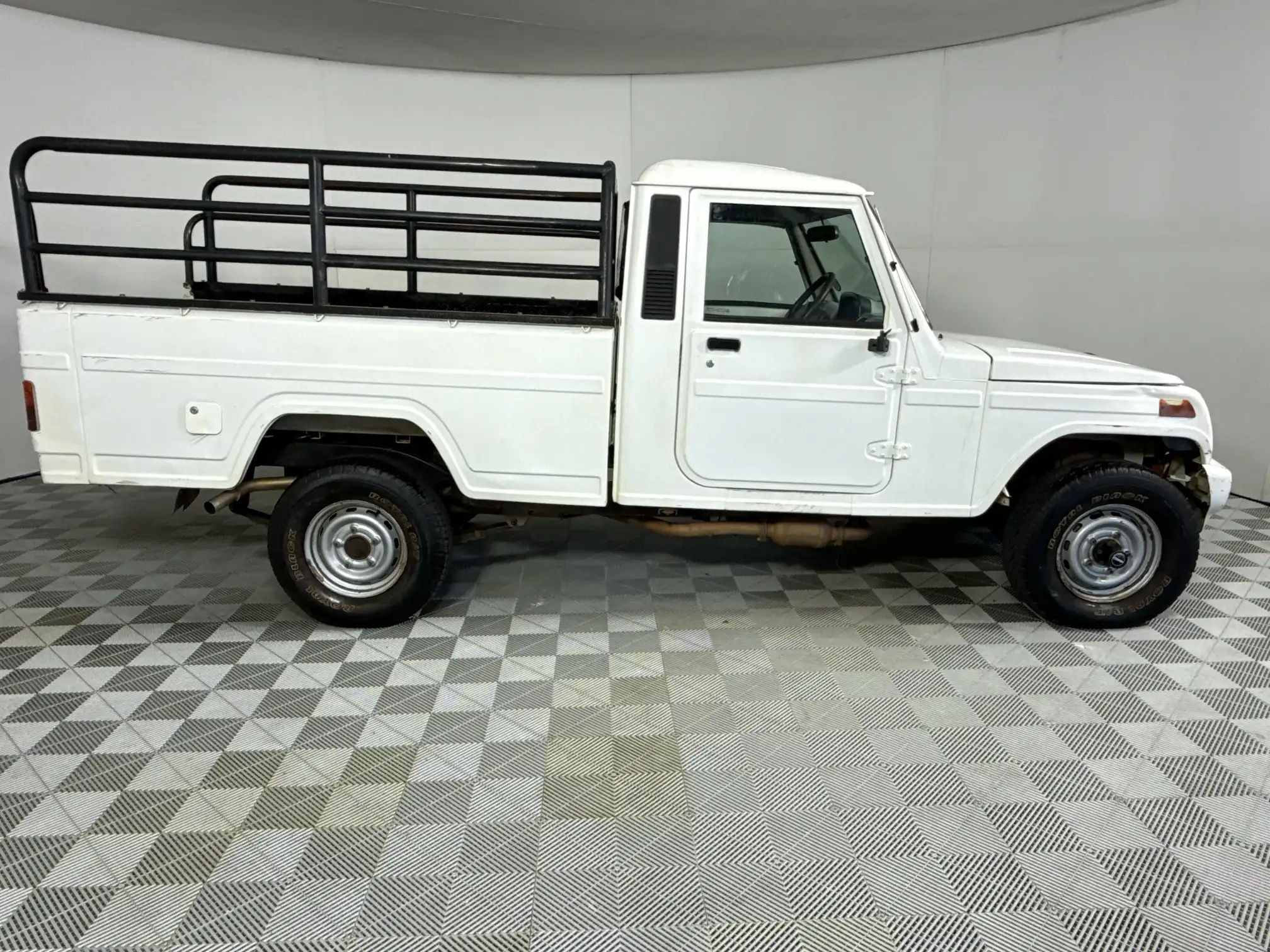 Mahindra Bolero