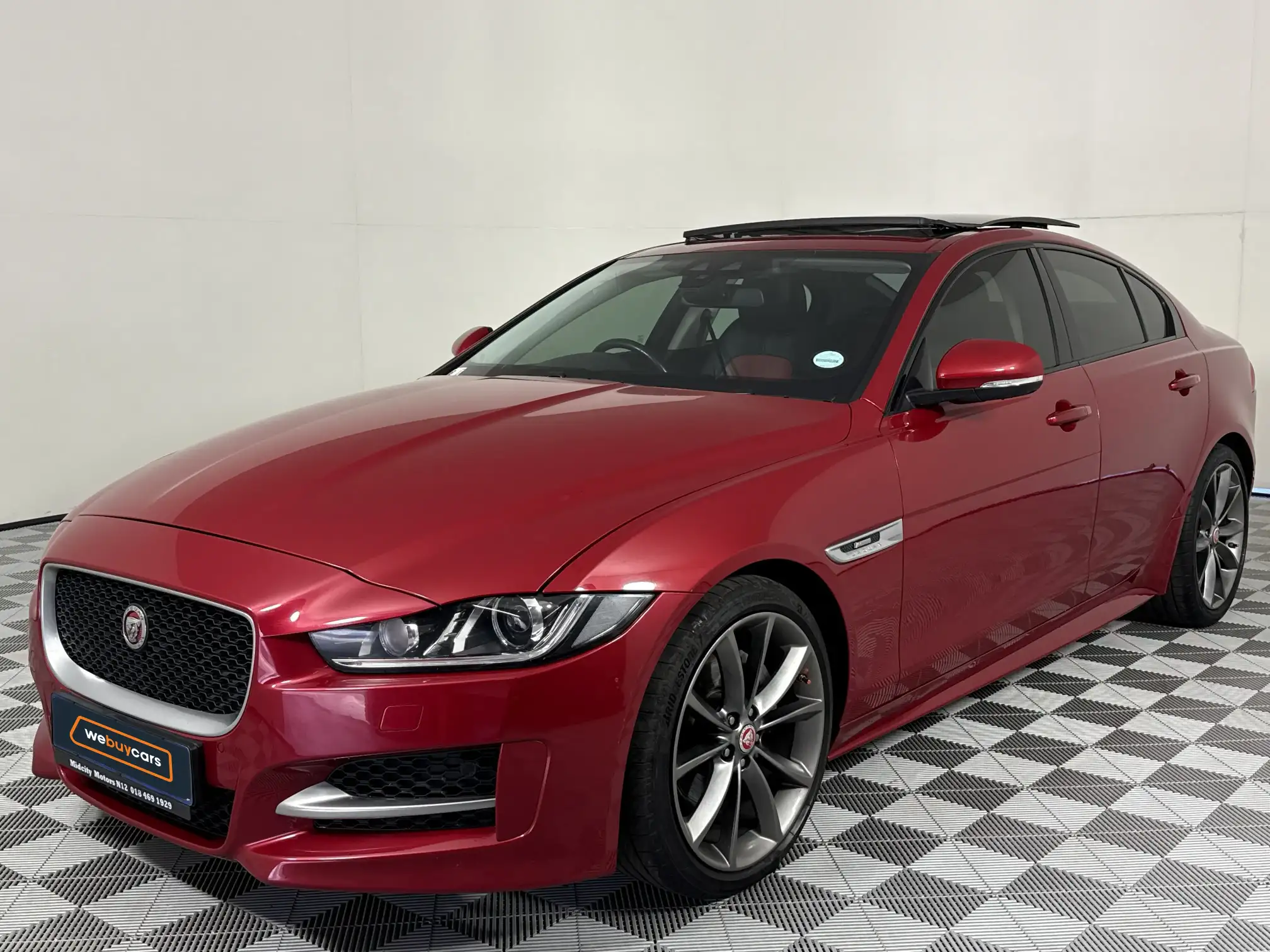 2016 Jaguar XE