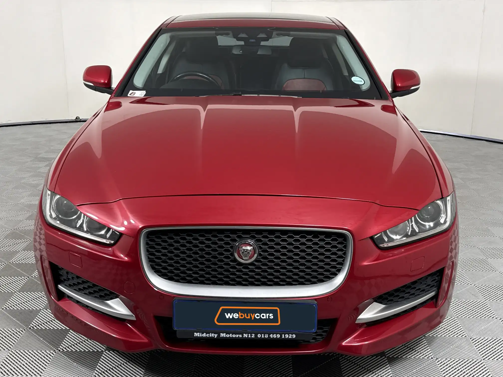 Jaguar XE
