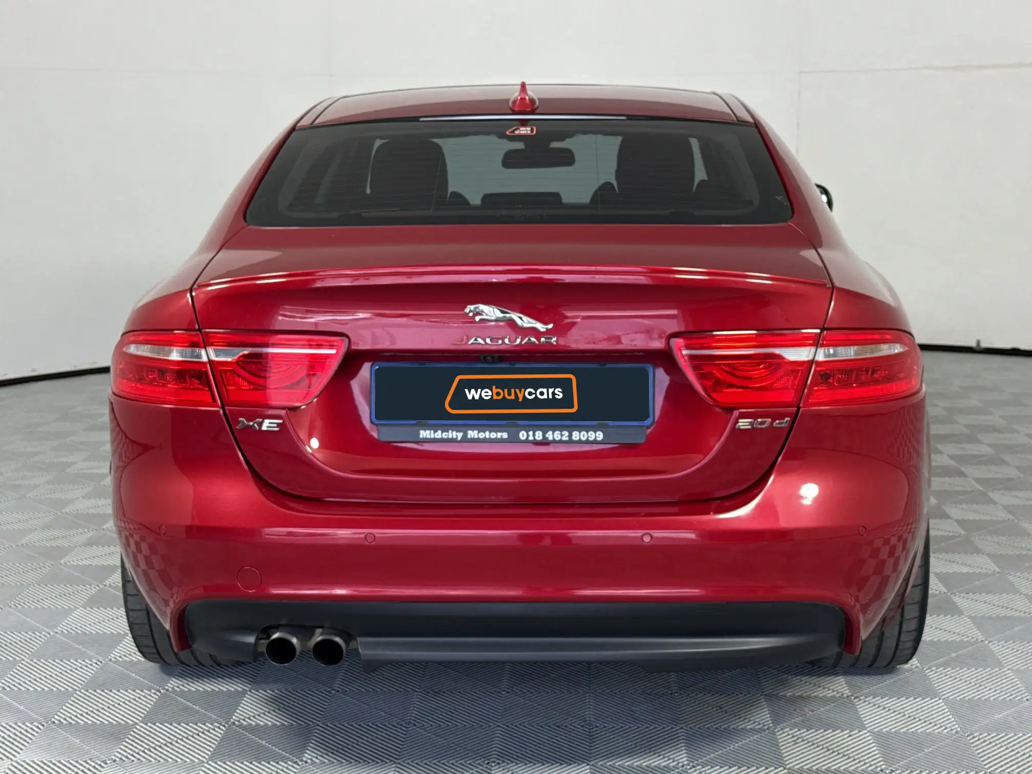 Jaguar XE