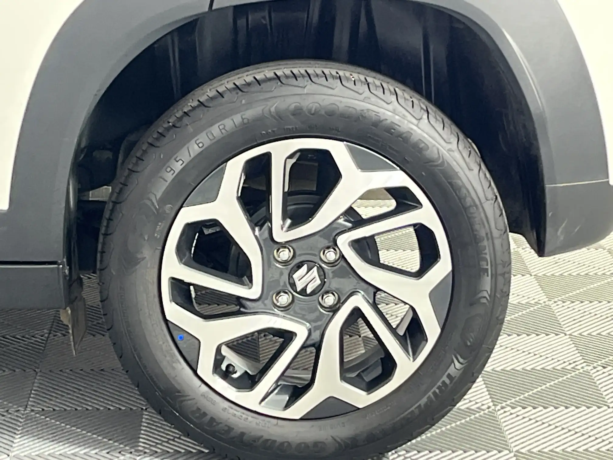 Suzuki Fronx