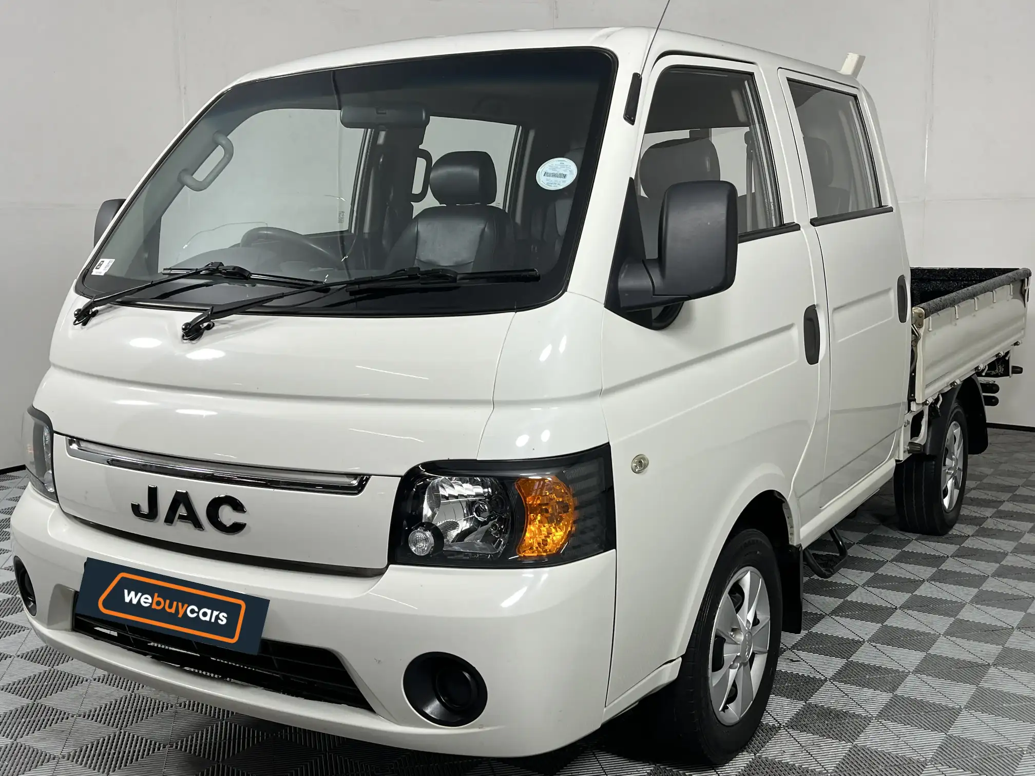 2023 JAC X200