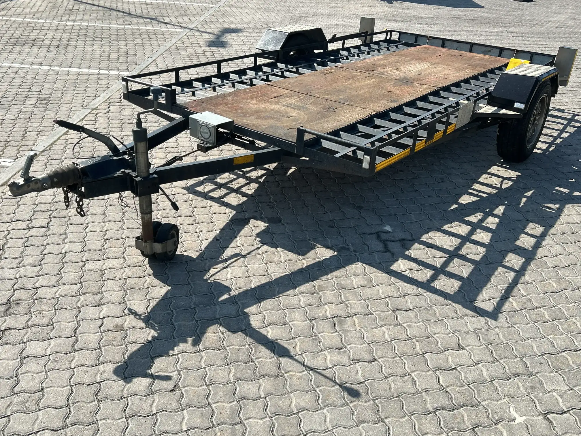 2018 Custom Flatbed