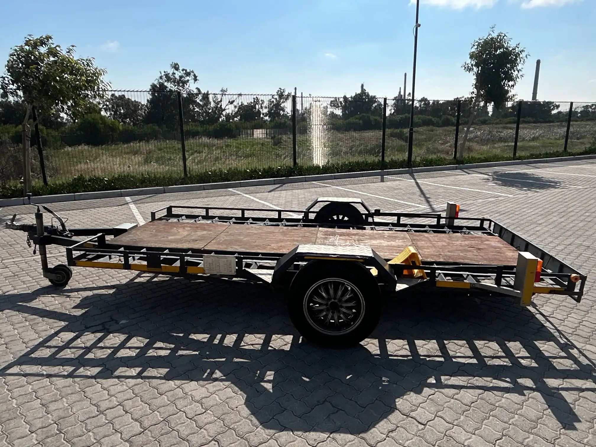 Custom Flatbed