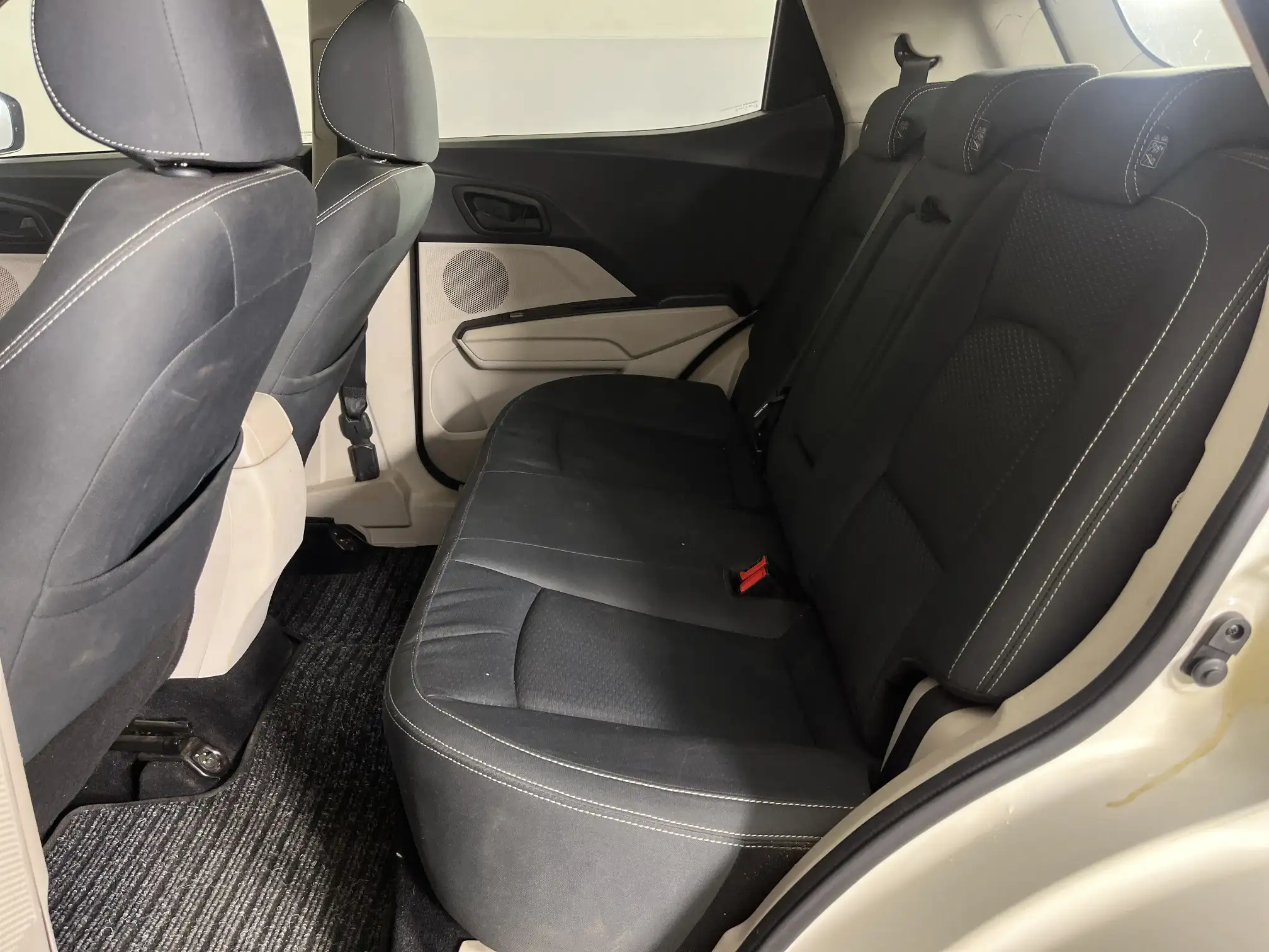 Mahindra Xuv300