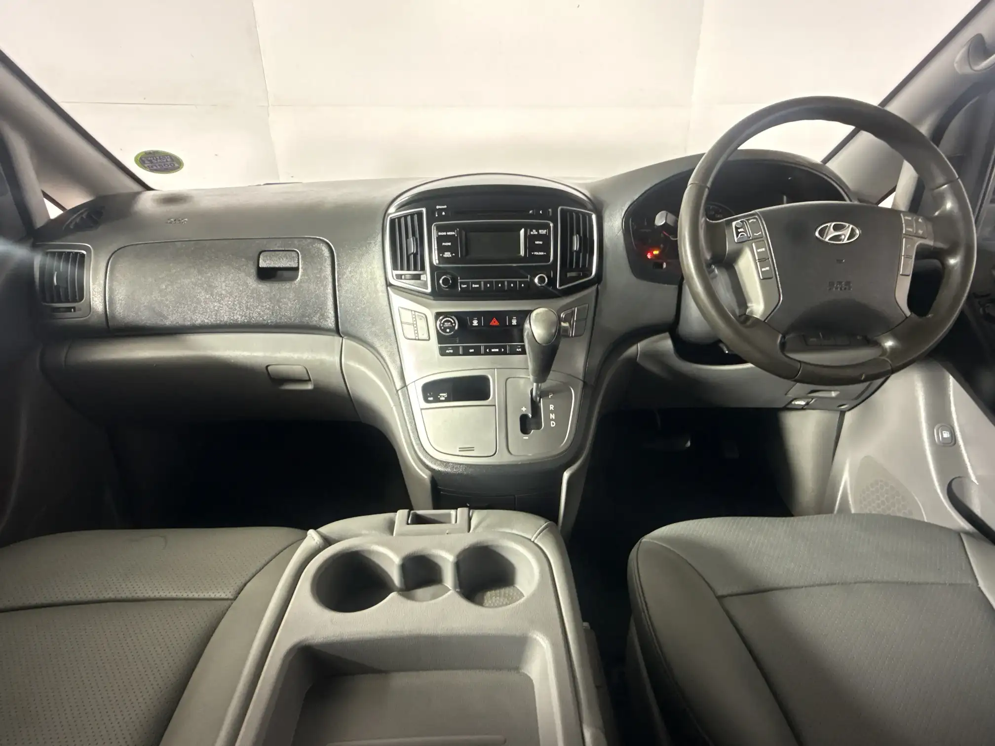 Hyundai H-1