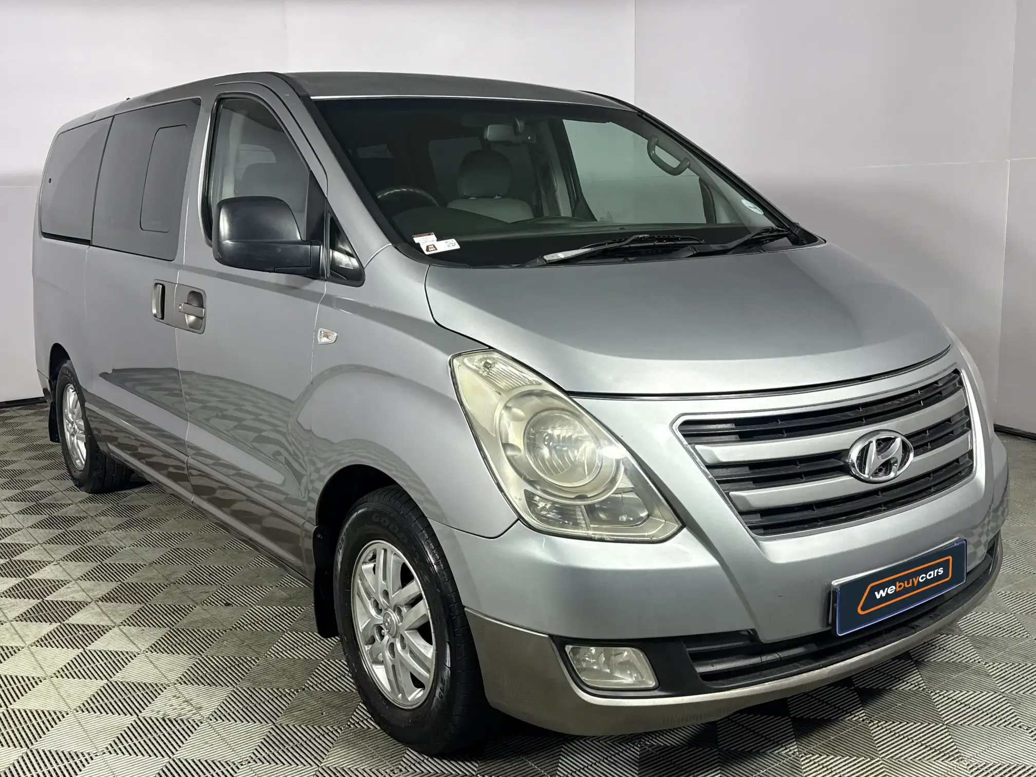 Hyundai H-1