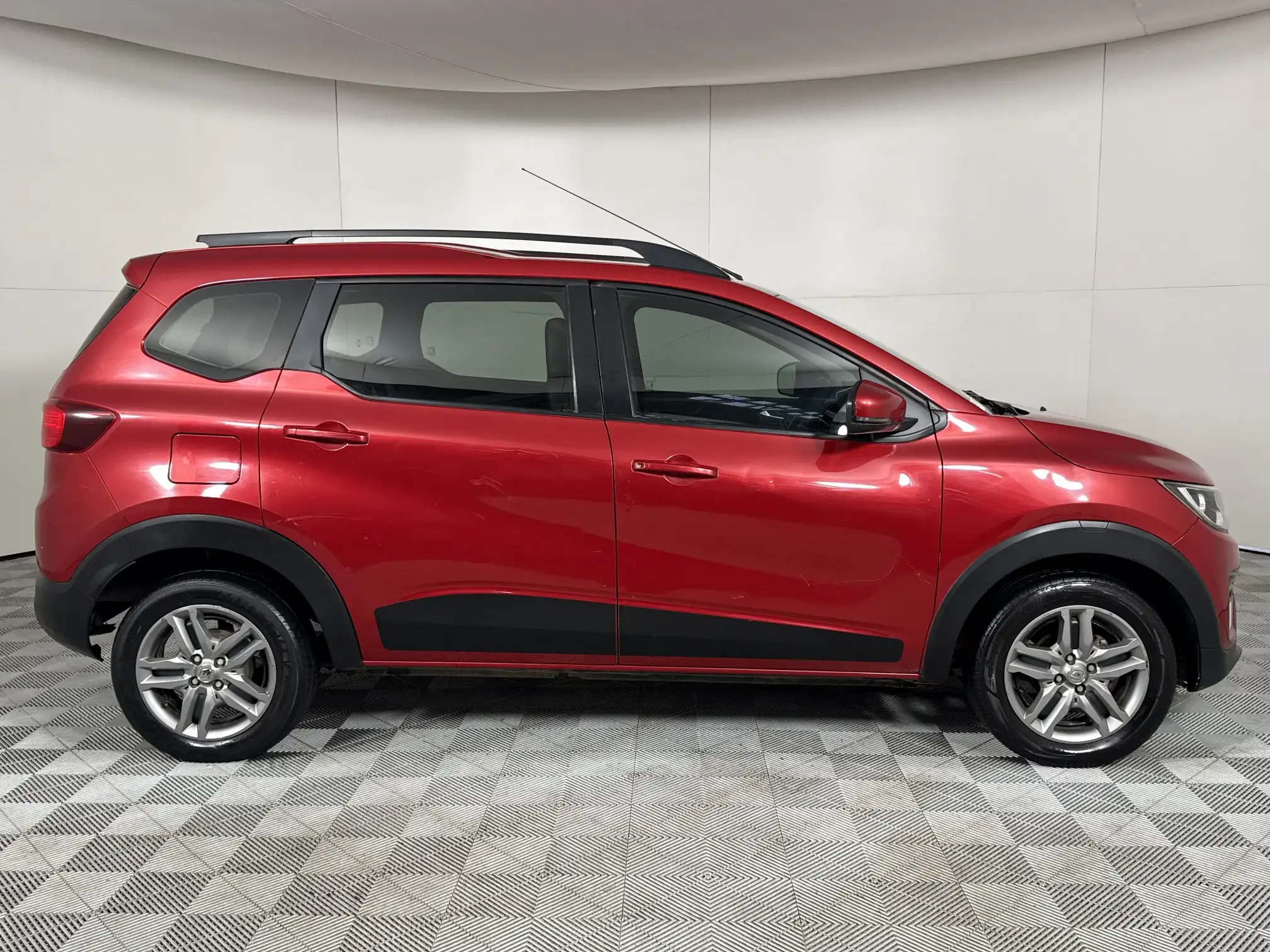 Renault Triber