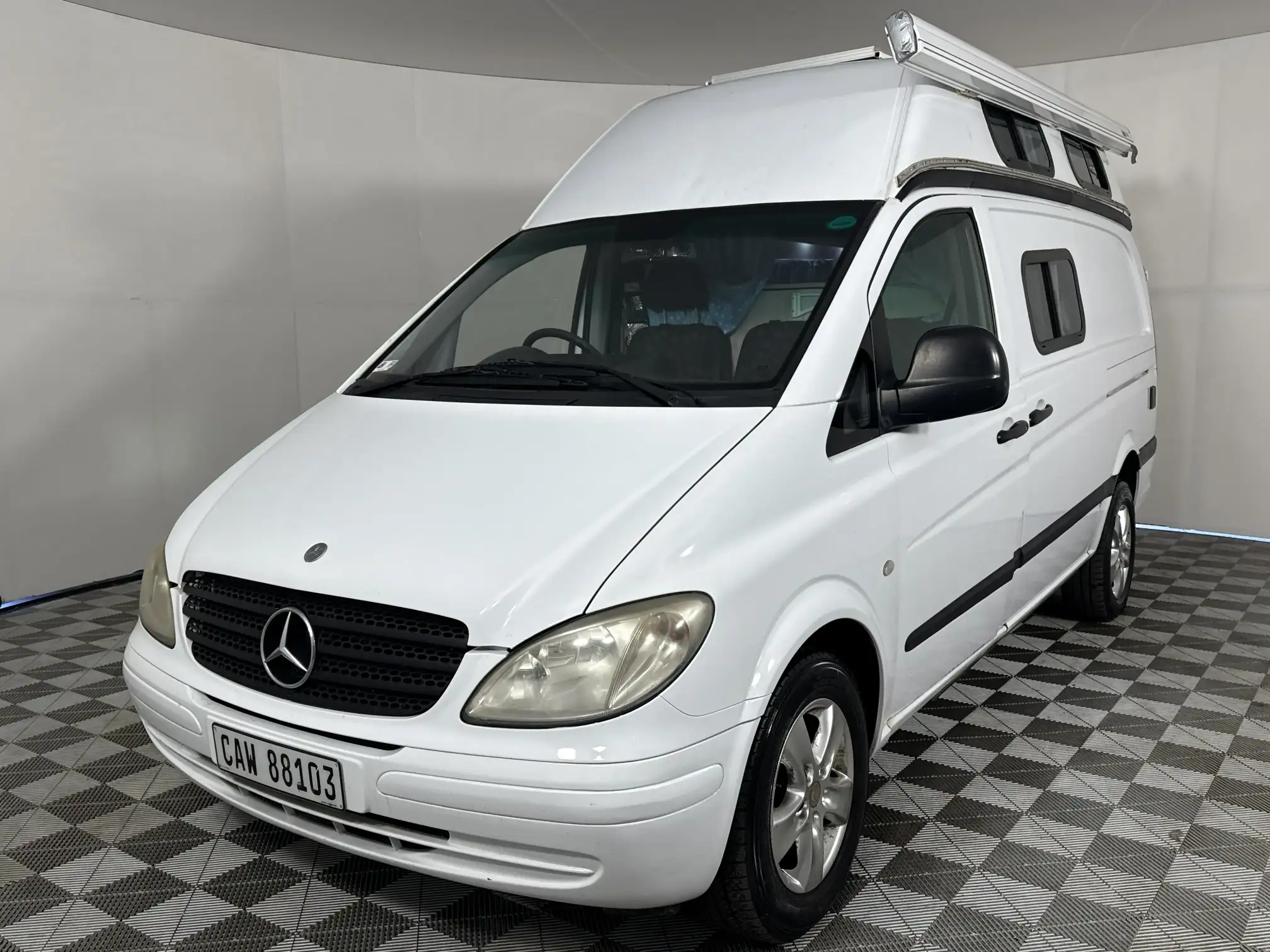 2005 Mercedes-Benz Vito