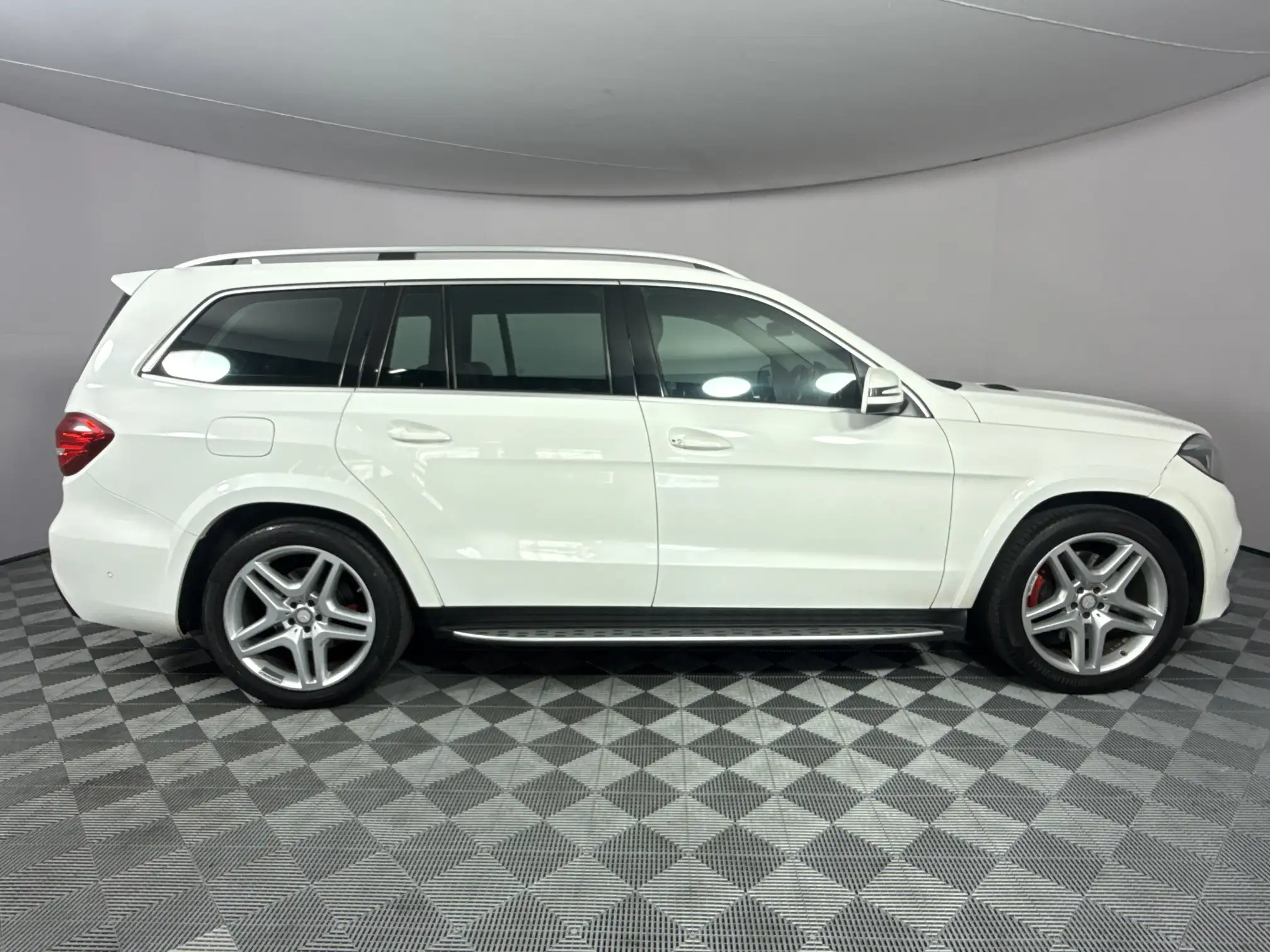 Mercedes-Benz GL Class