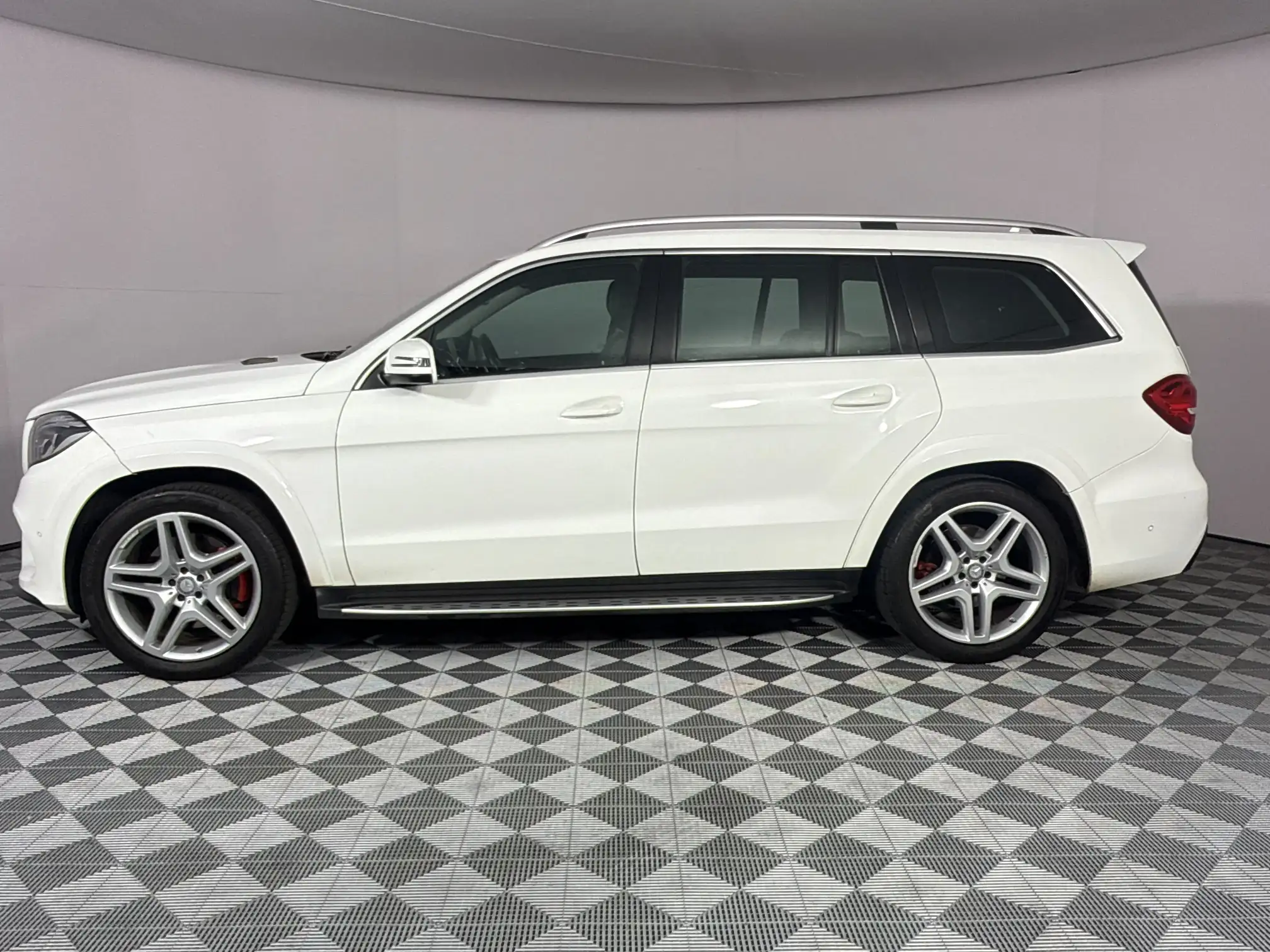 Mercedes-Benz GL Class