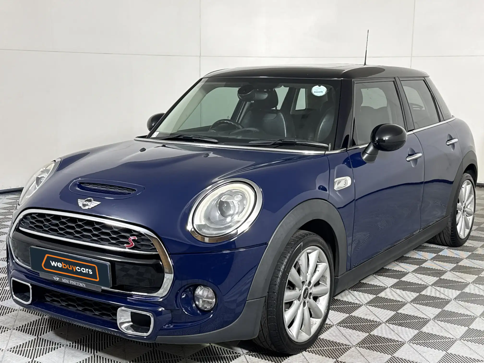2018 Mini Cooper 5DR