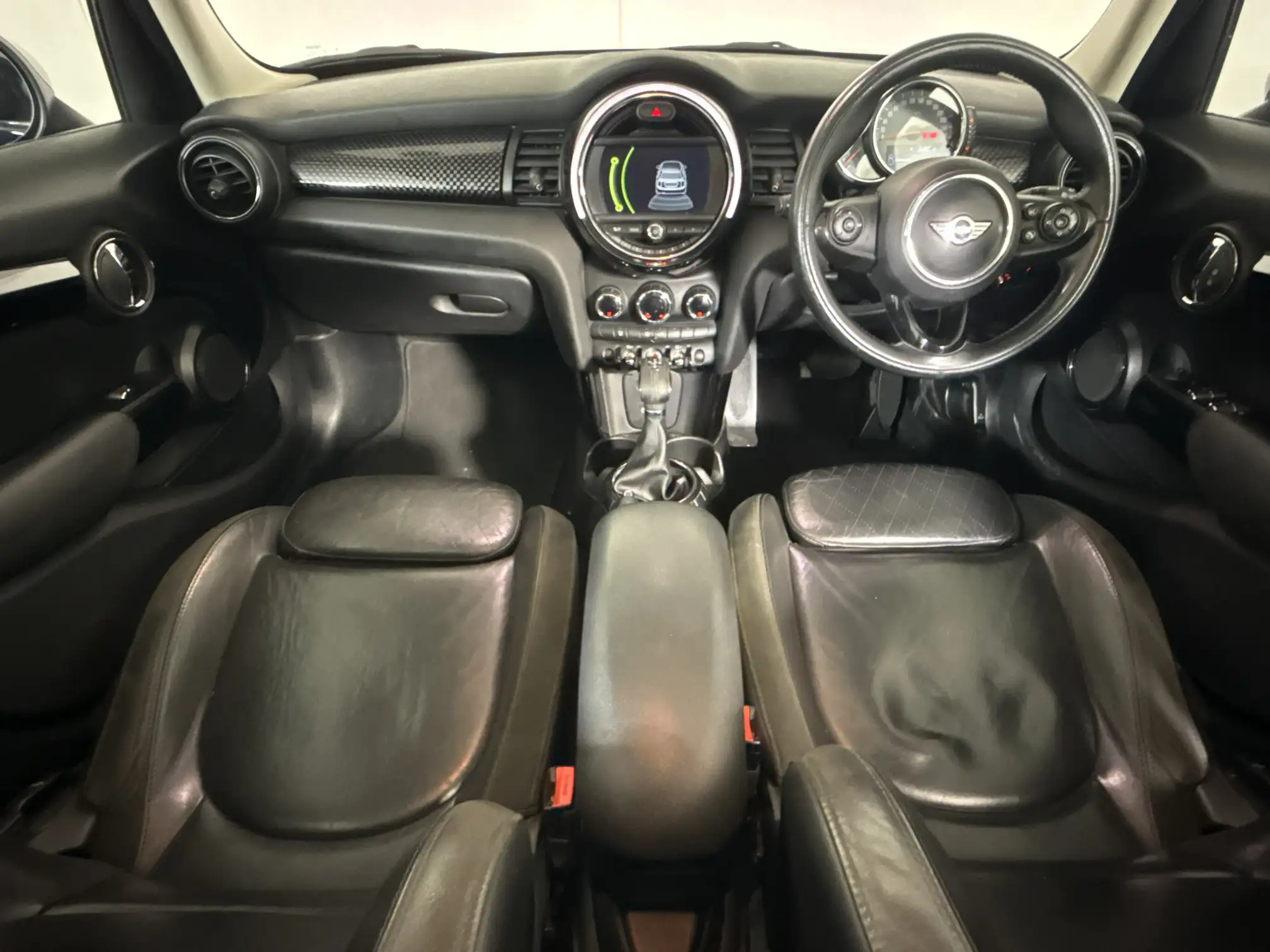 Mini Cooper 5DR