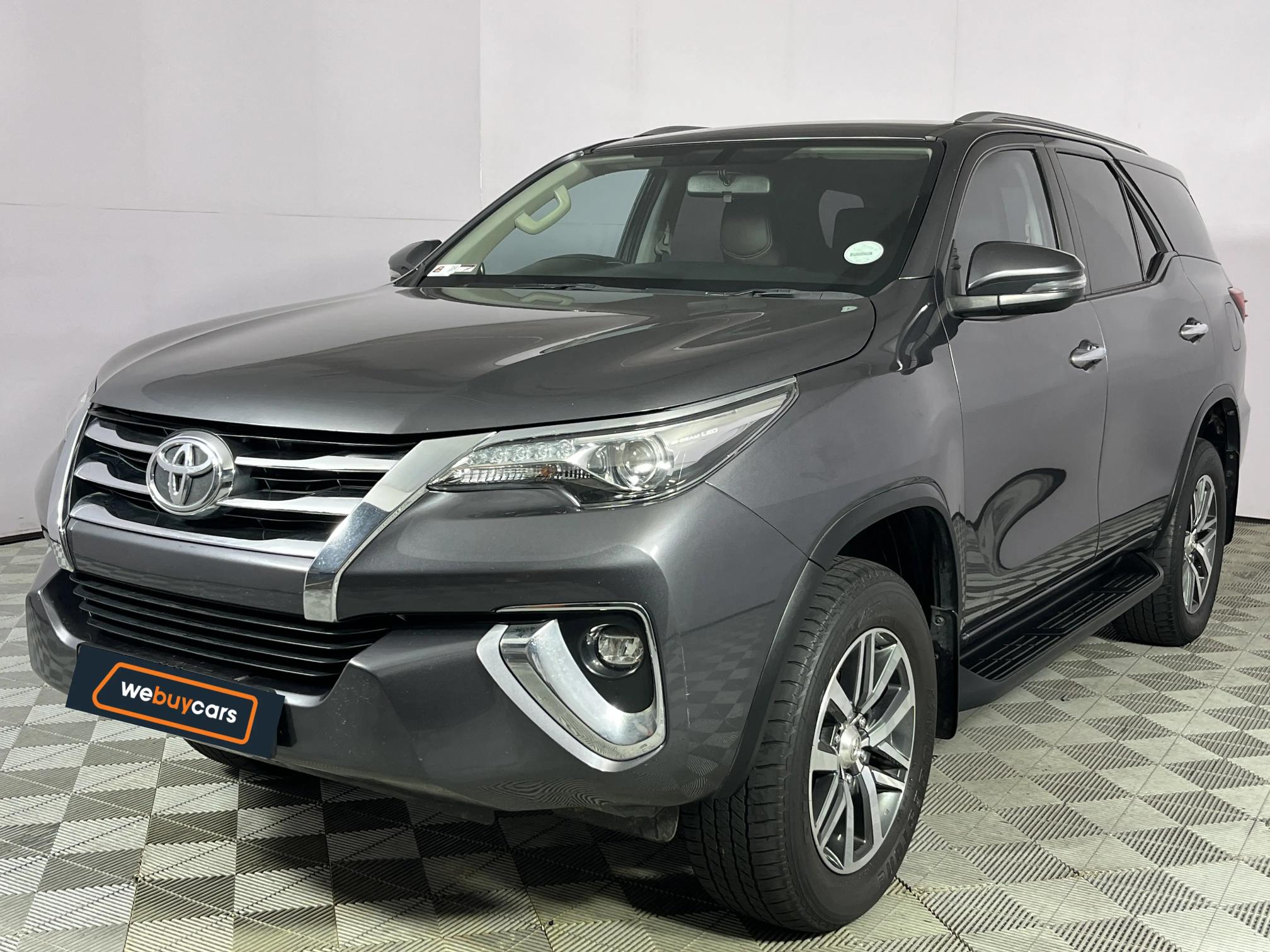 Toyota Fortuner IV 2.8 GD-6 Raised Body