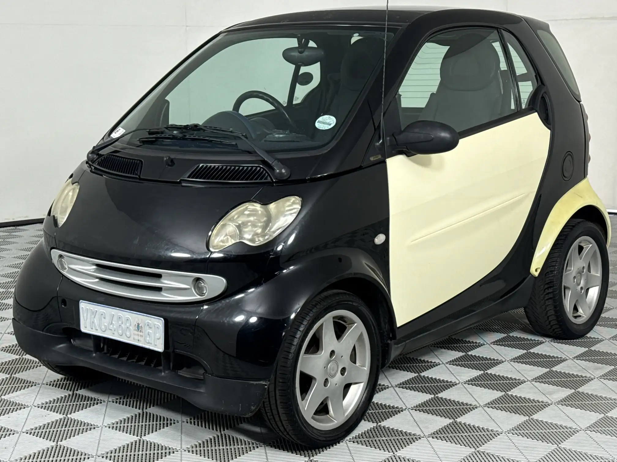 2004 Smart Coupe