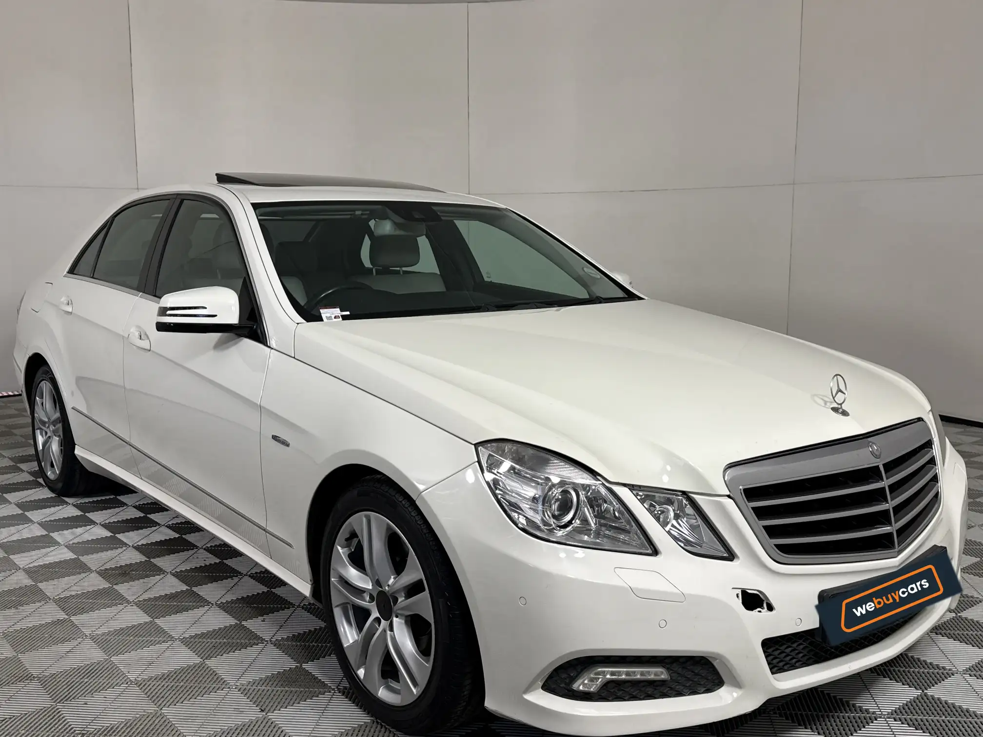 Mercedes-Benz E Class Sedan