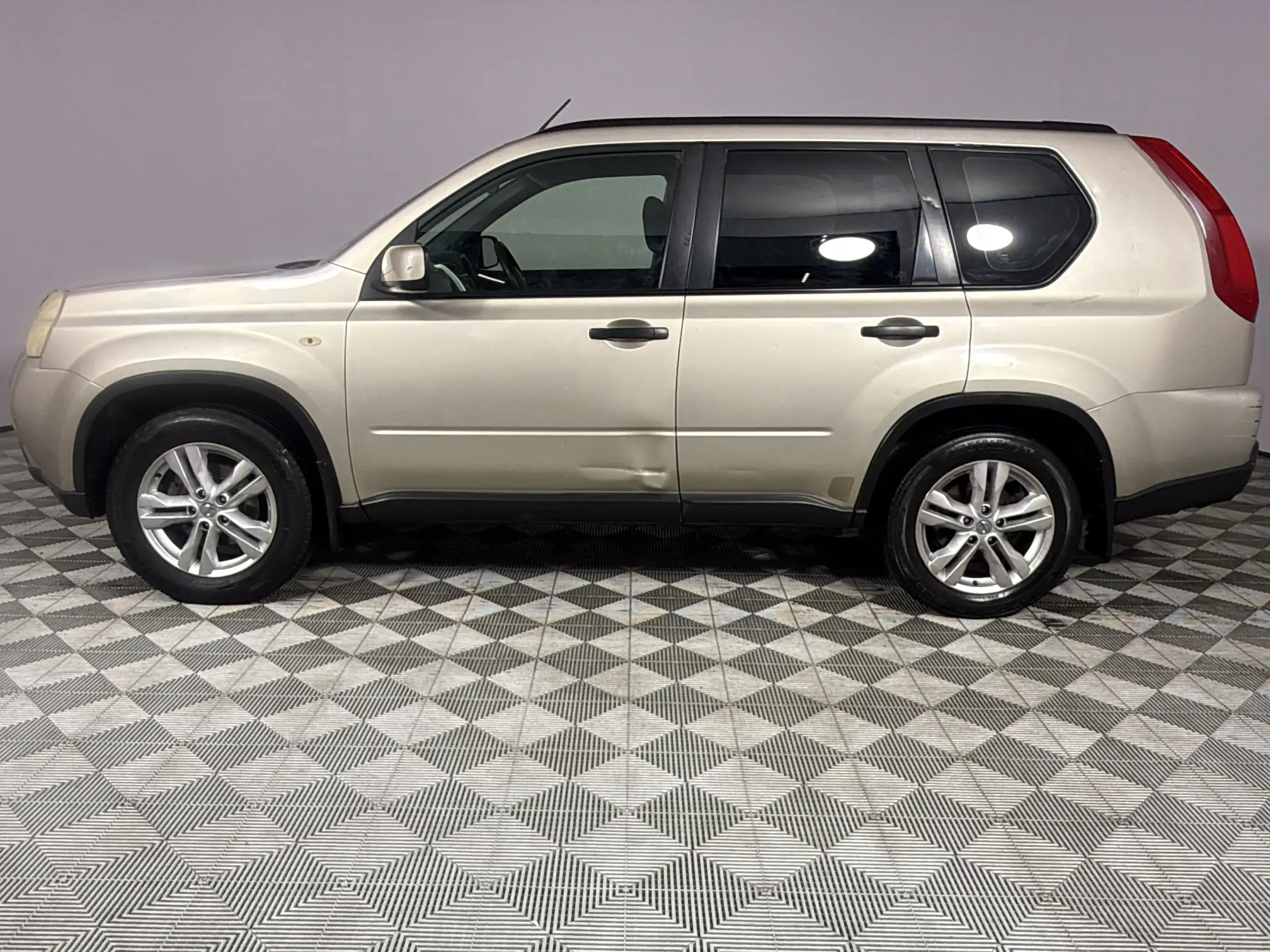 Nissan X Trail