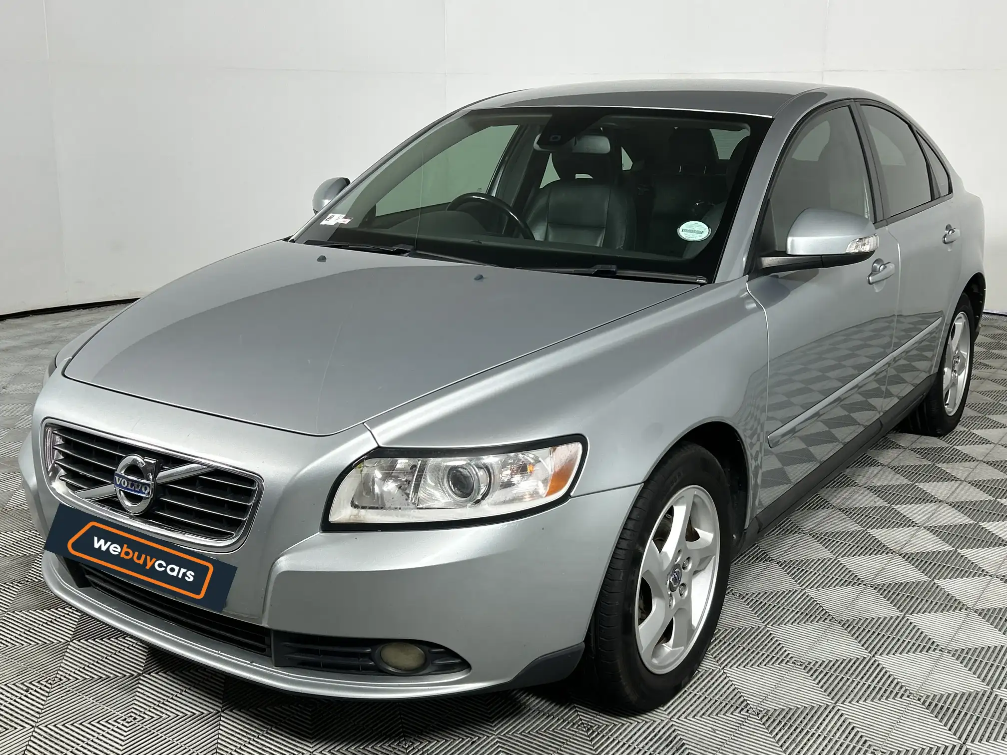 Volvo S40