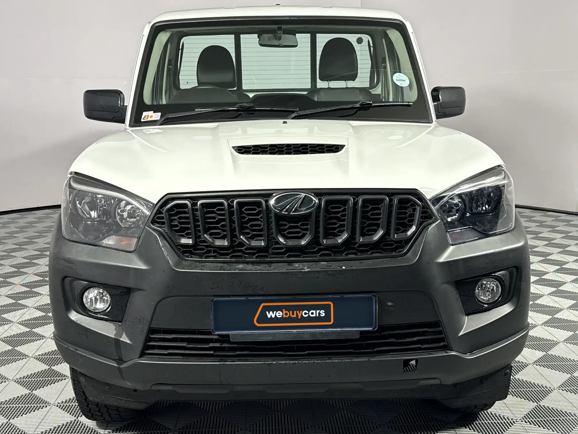 Mahindra PIK UP