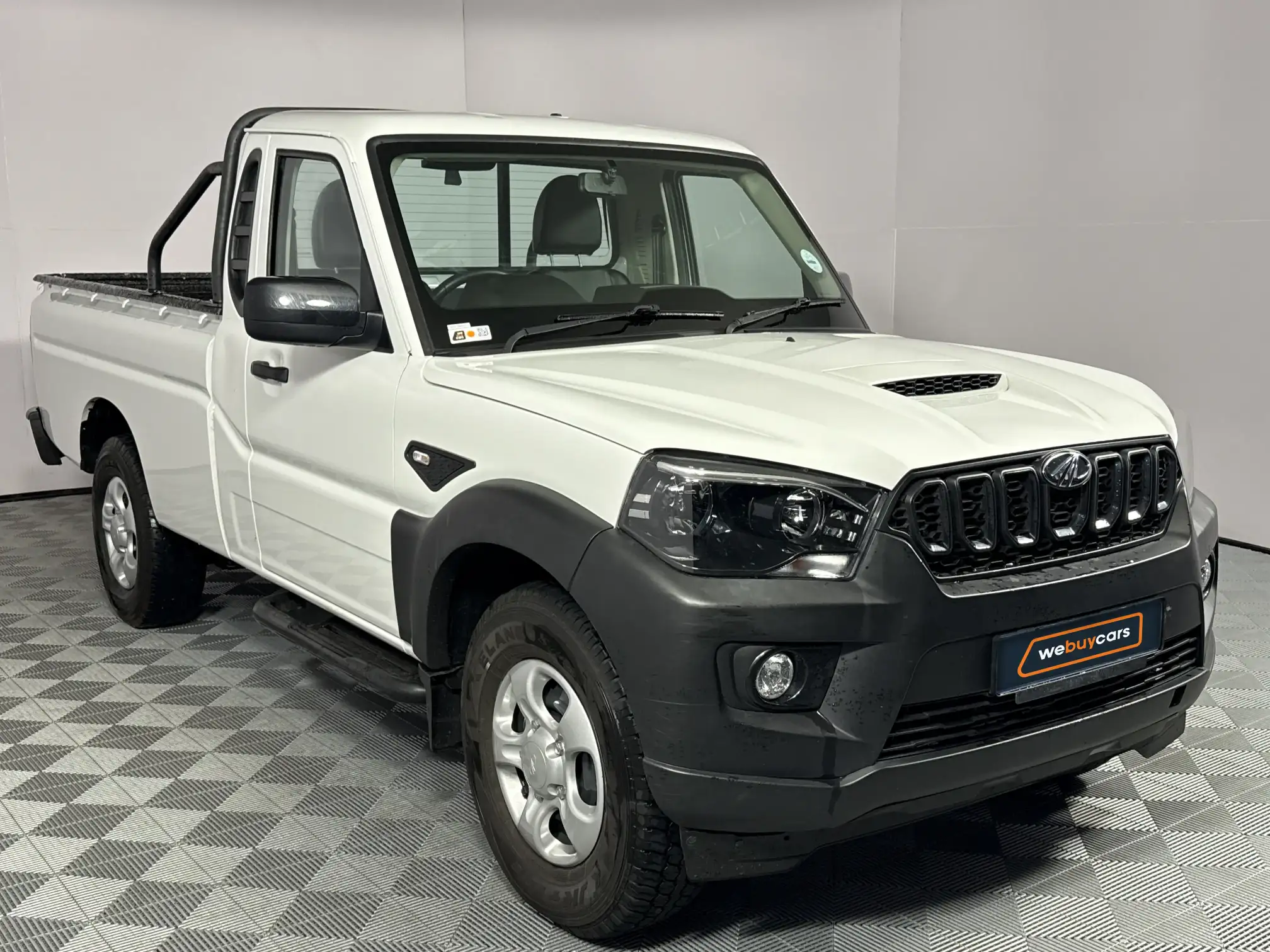 Mahindra PIK UP