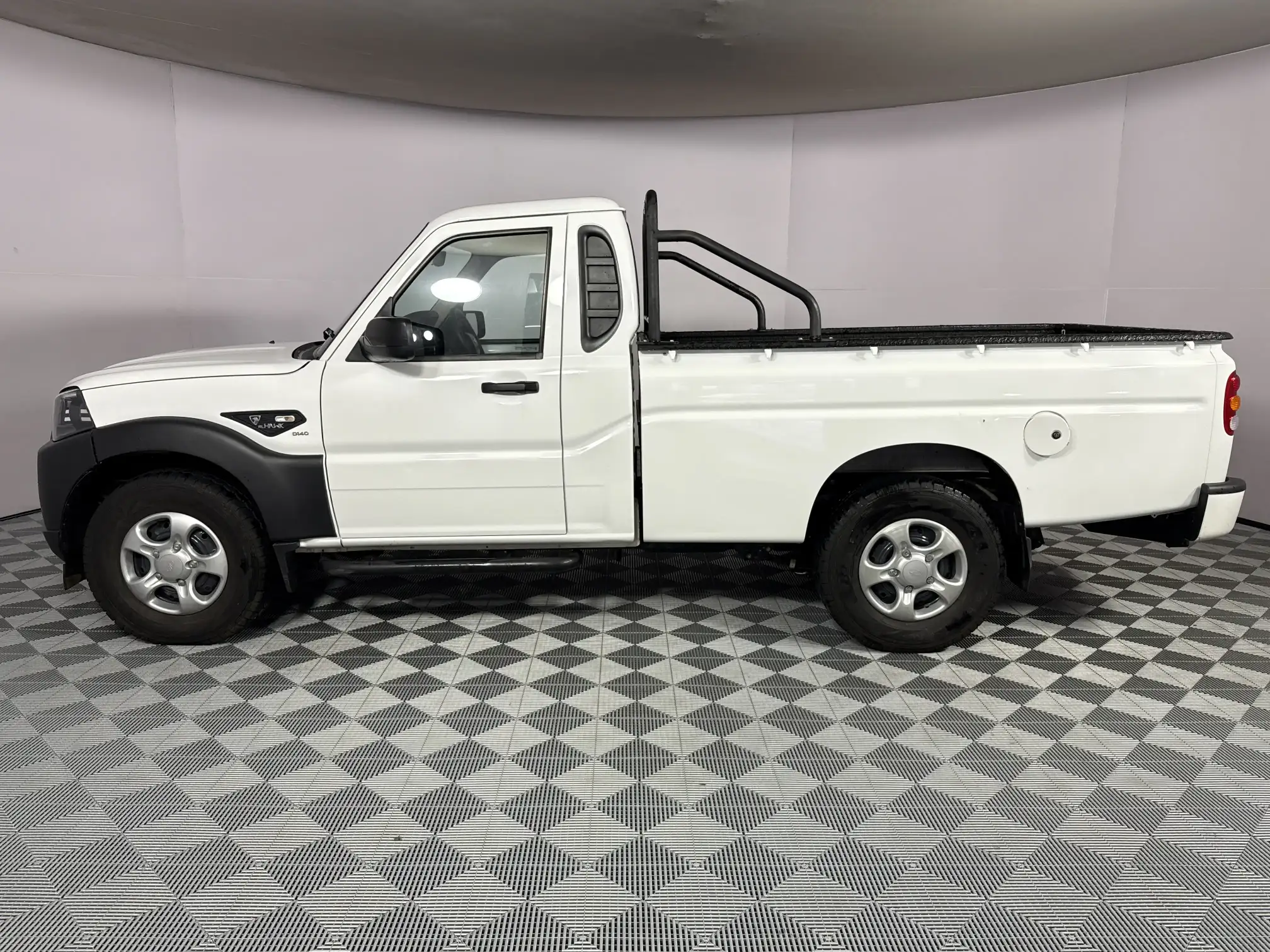 Mahindra PIK UP
