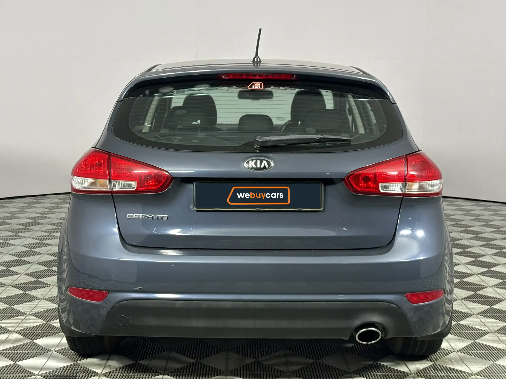 KIA Cerato