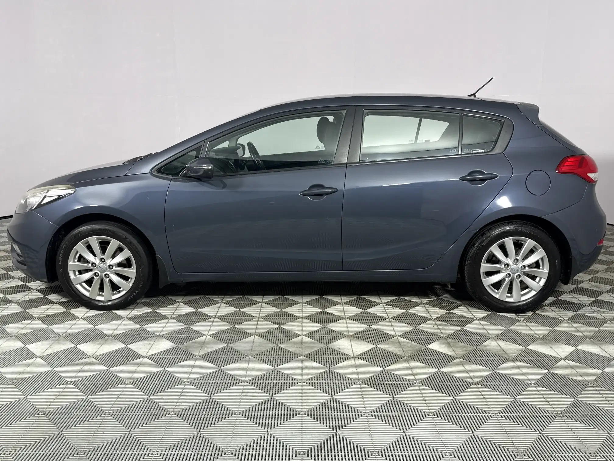 KIA Cerato