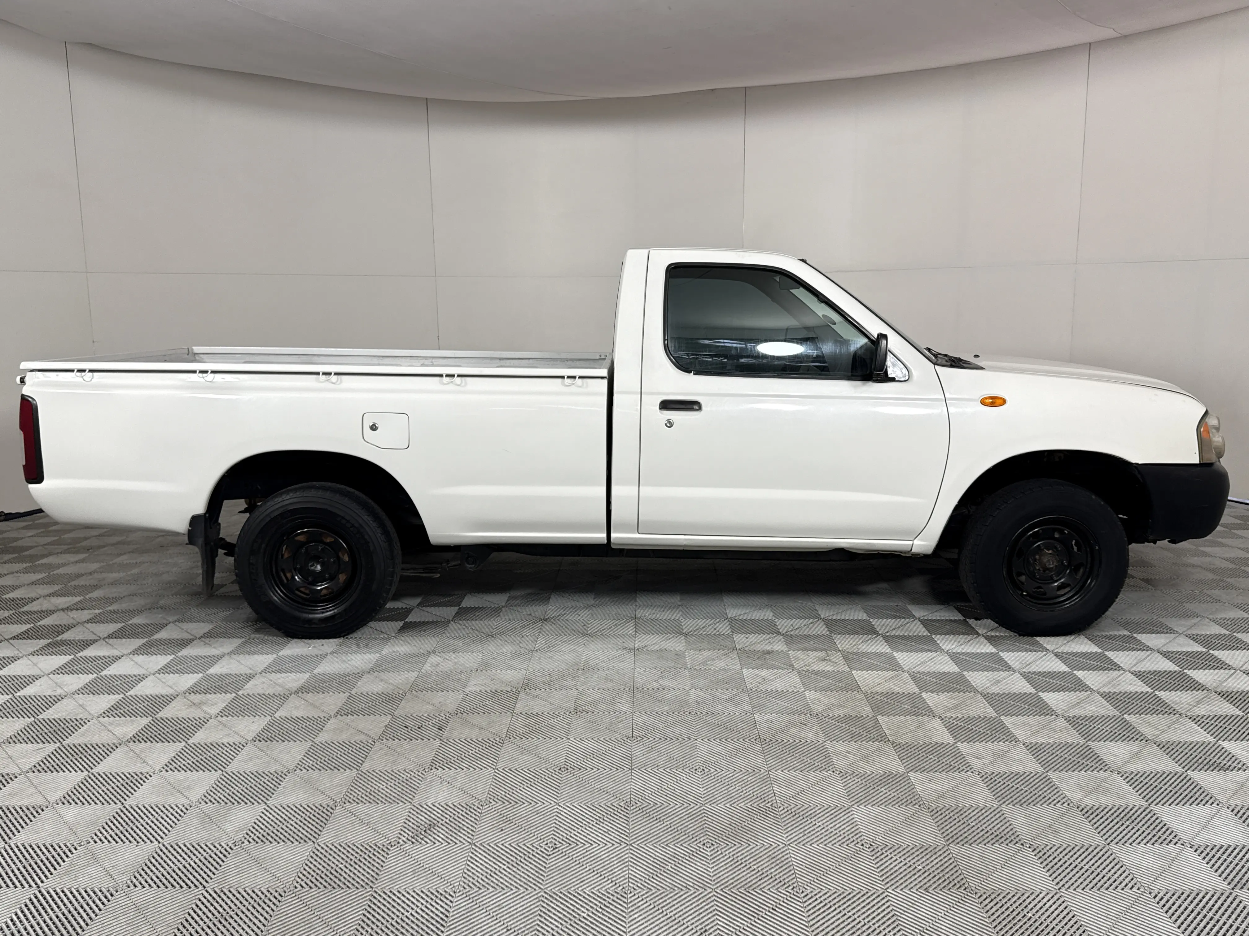 2011 Nissan Hardbody Np300 2.5TDI LWB (k03/k40) Pick Up Single Cab, photo 4