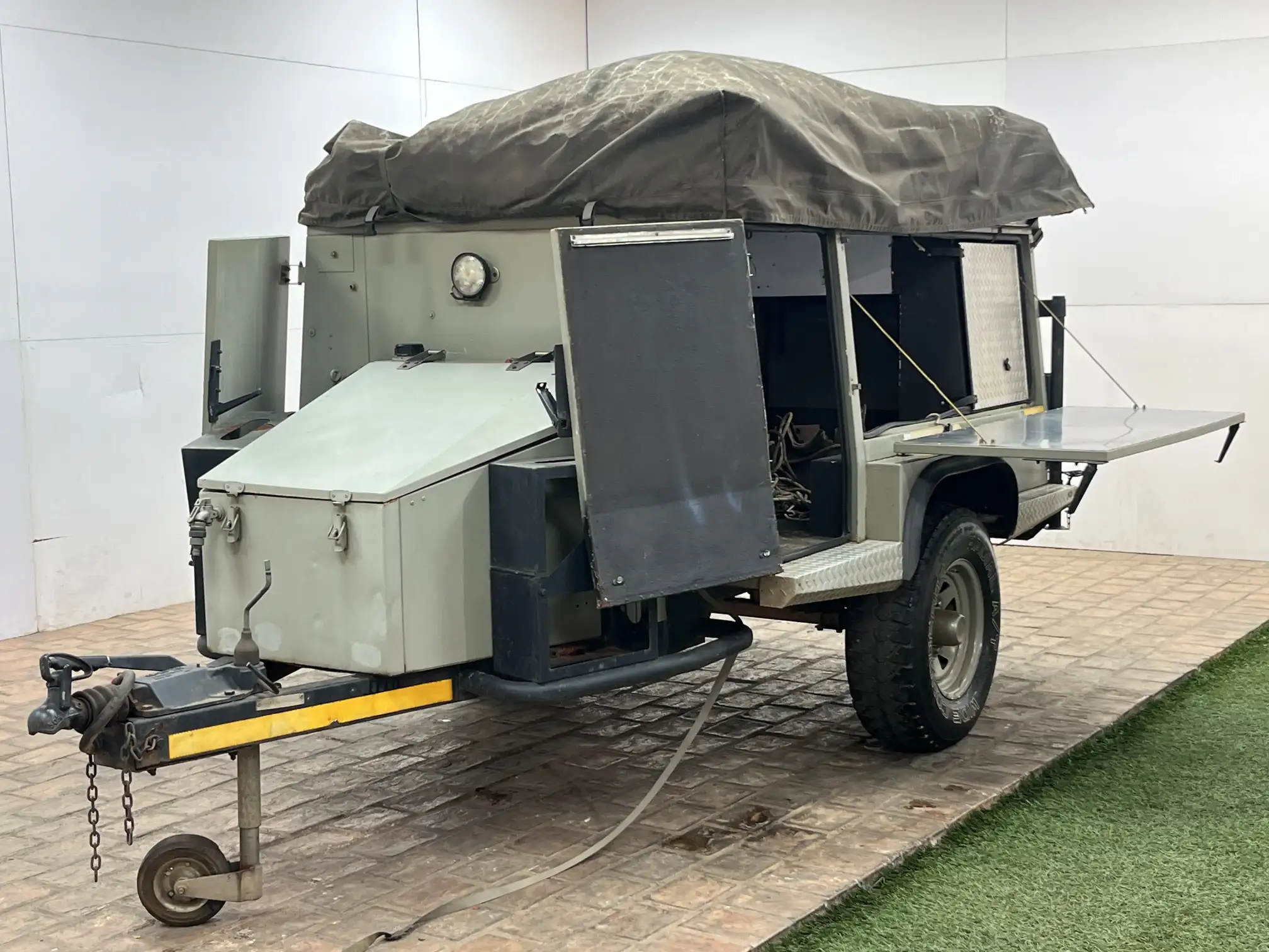 2004 Conqueror Safari
