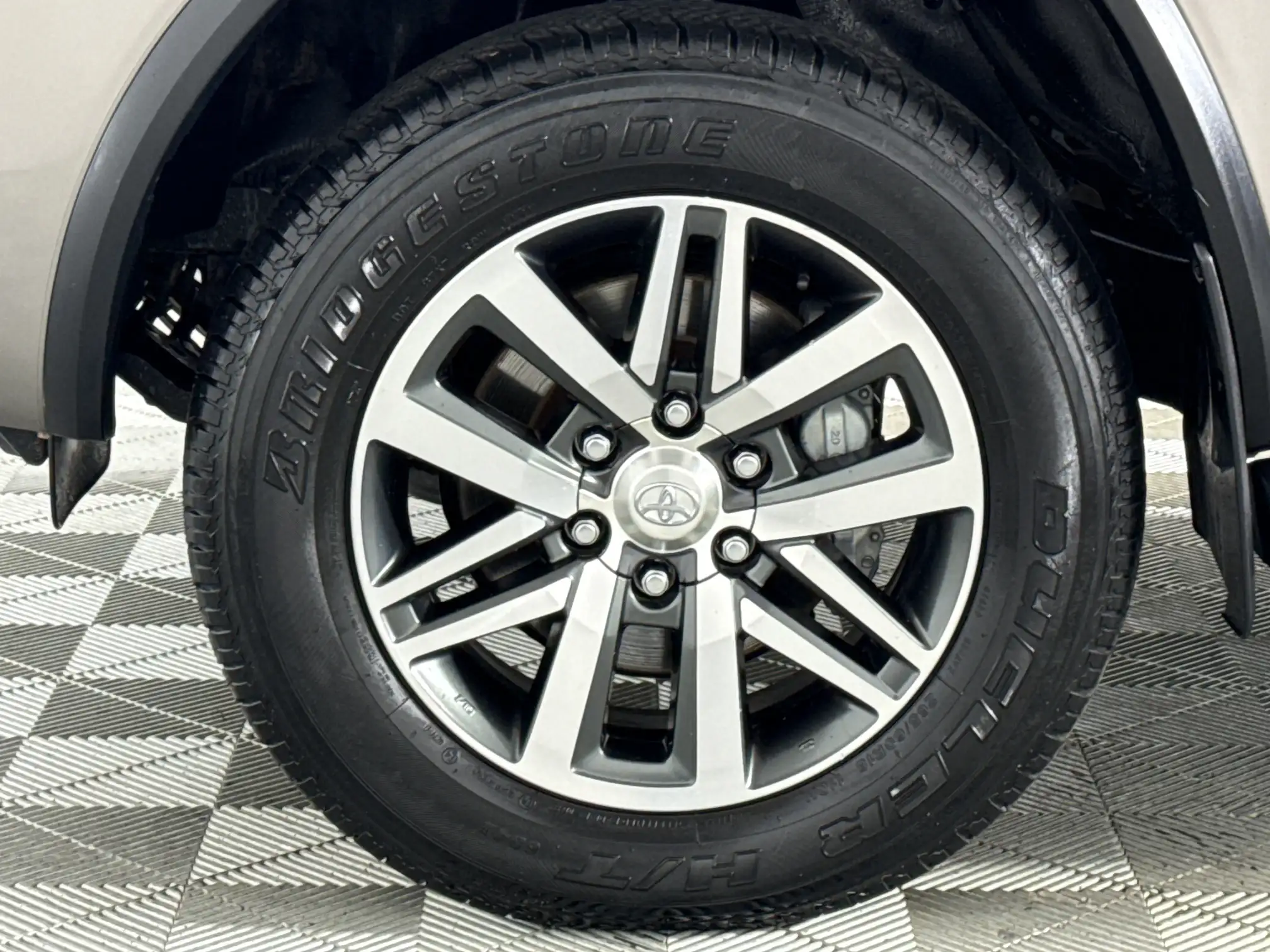 Toyota Fortuner