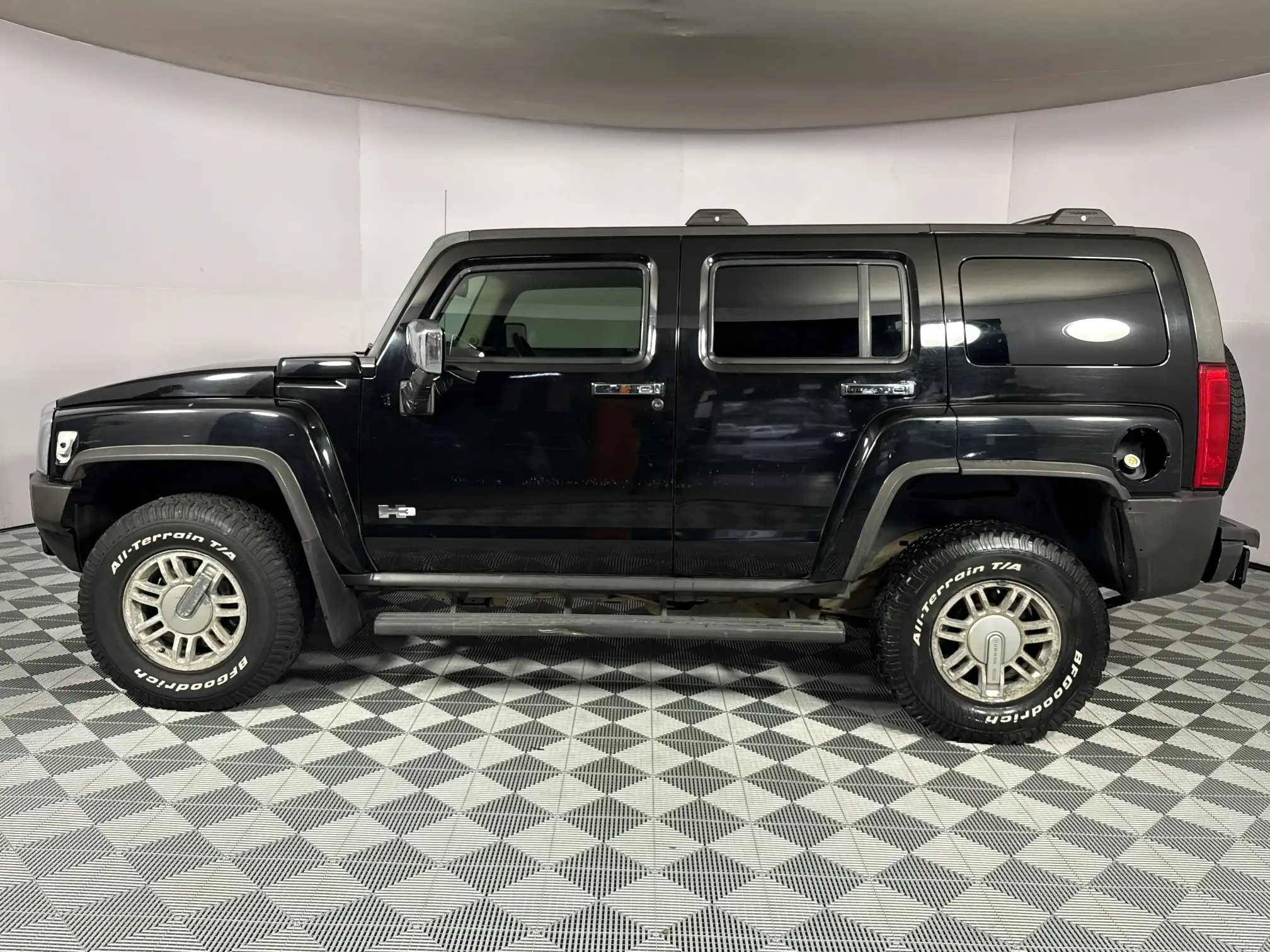 Hummer H3