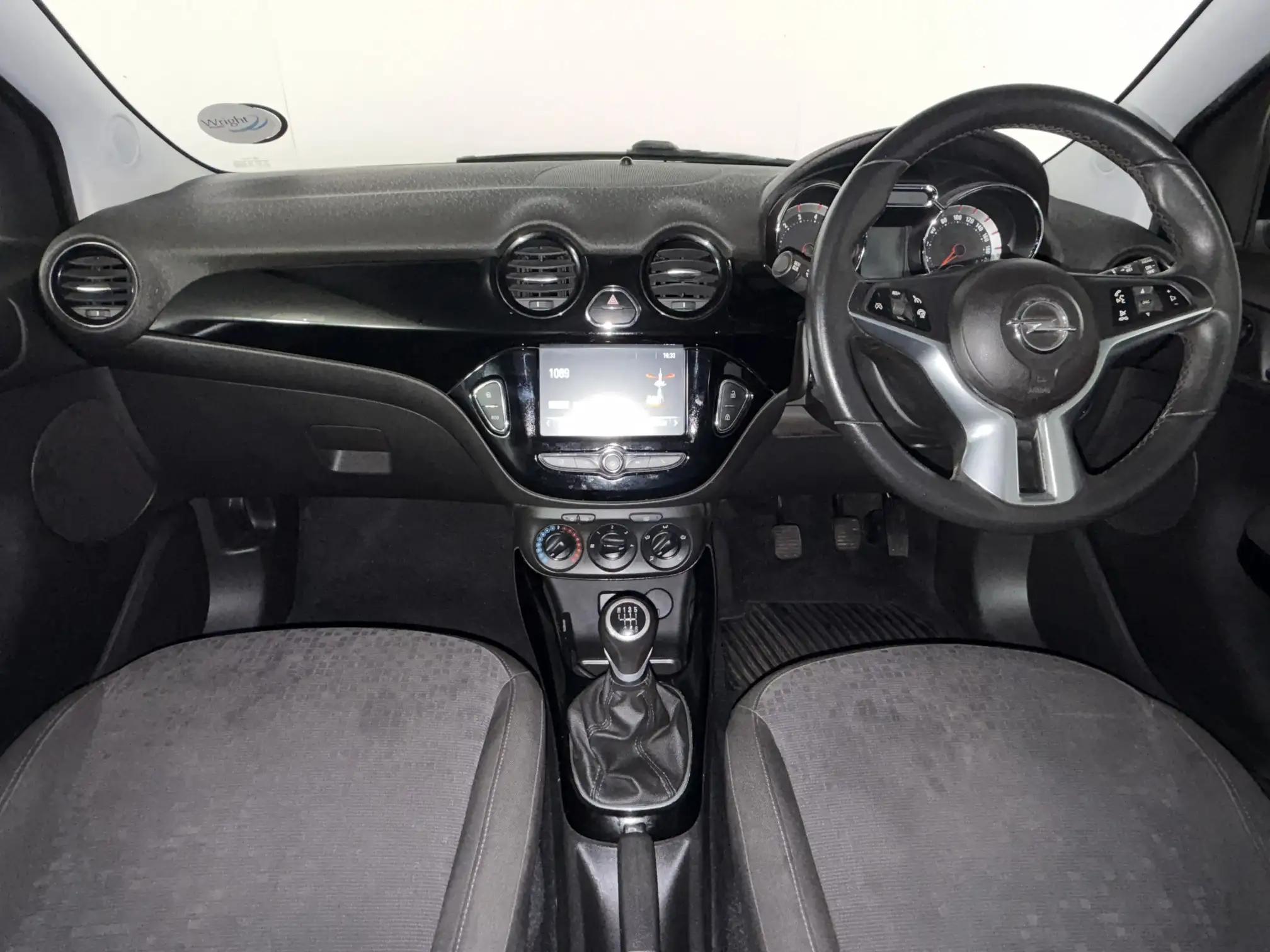 Opel Adam